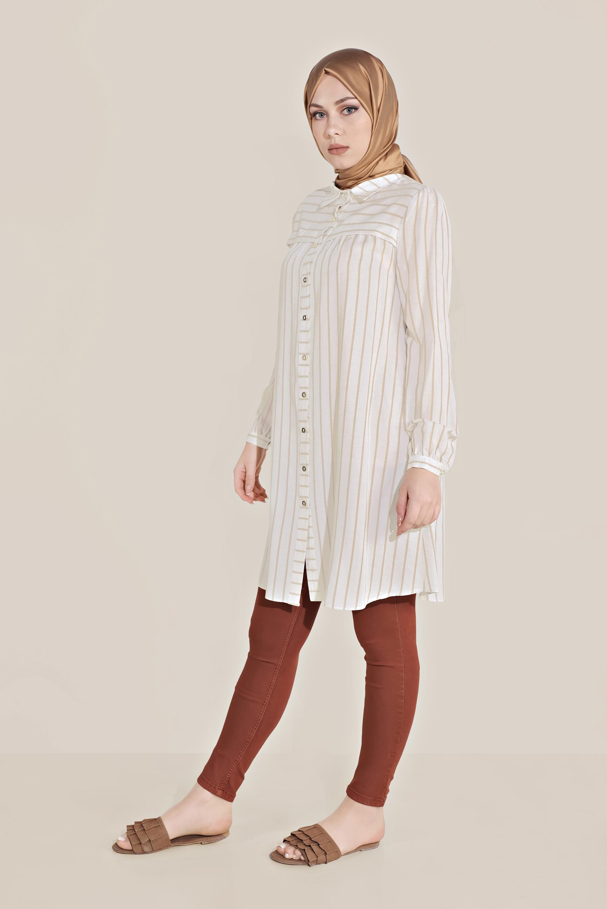 Tesettür giyim BEJ BOYDAN DÜĞMELİ ÇİZGİLİ TUNİK 40701 
