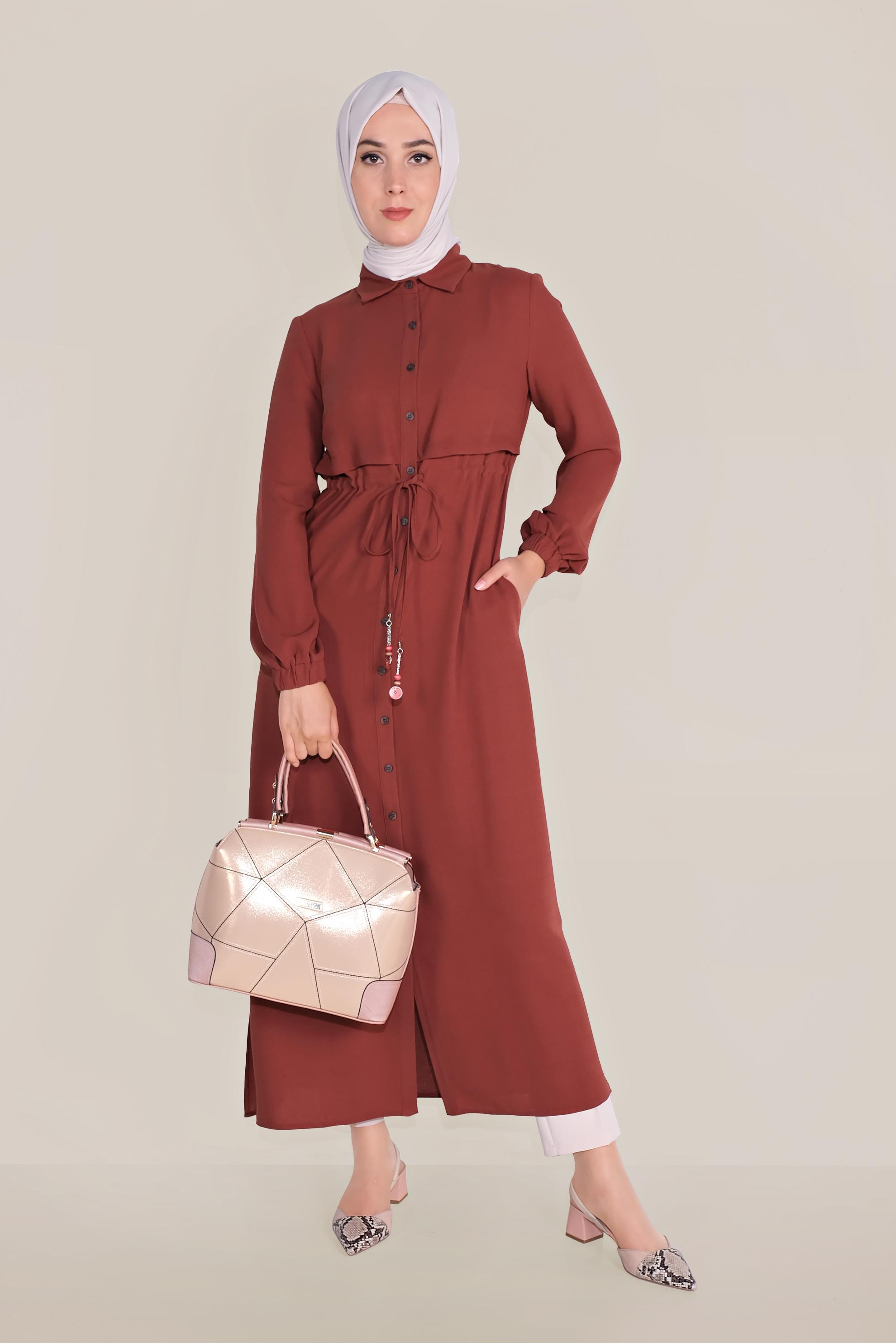 Tesettür giyim BORDO BEL KISMI BÜZGÜLÜ BAĞCIKLI TUNİK 40706