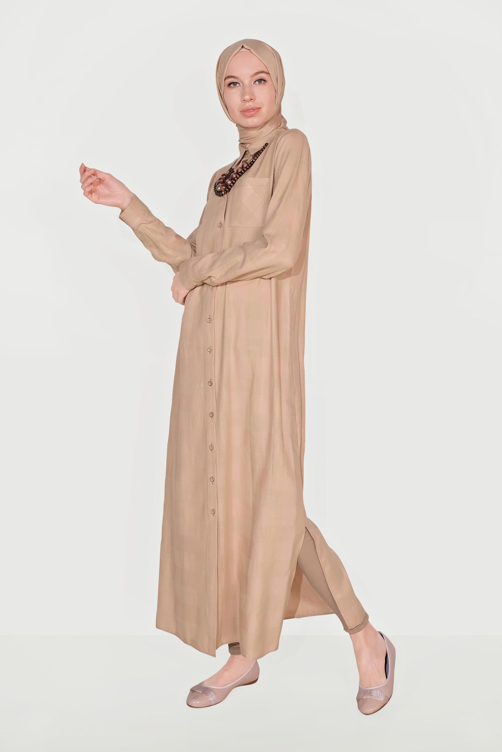 Hijab clothing BROWN SLITTED TUNIC BUTTONED FROM HEIGHT 40709