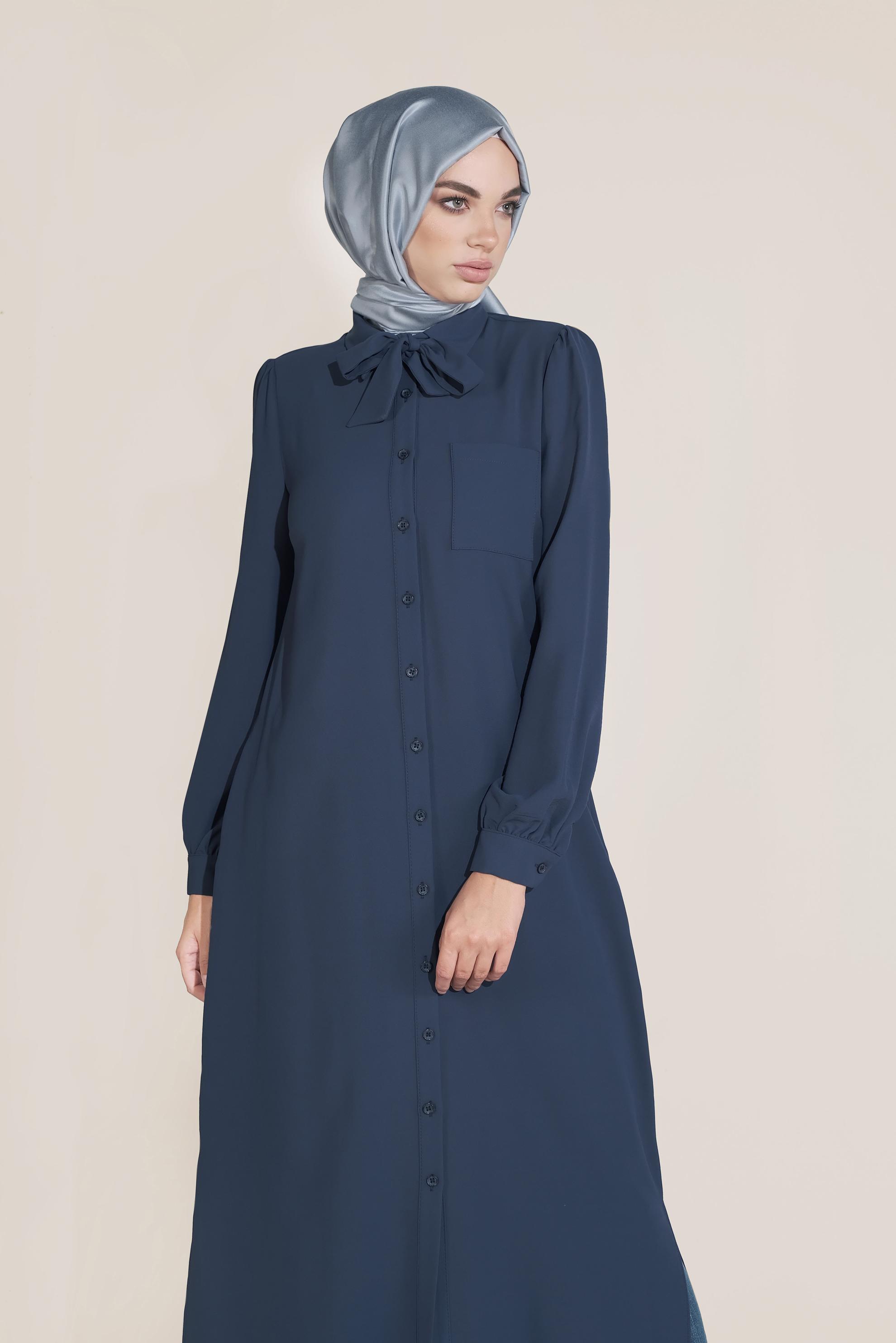Tesettür giyim LACİVERT FİYONK YAKA DÜĞMELİ TUNİK 40710 