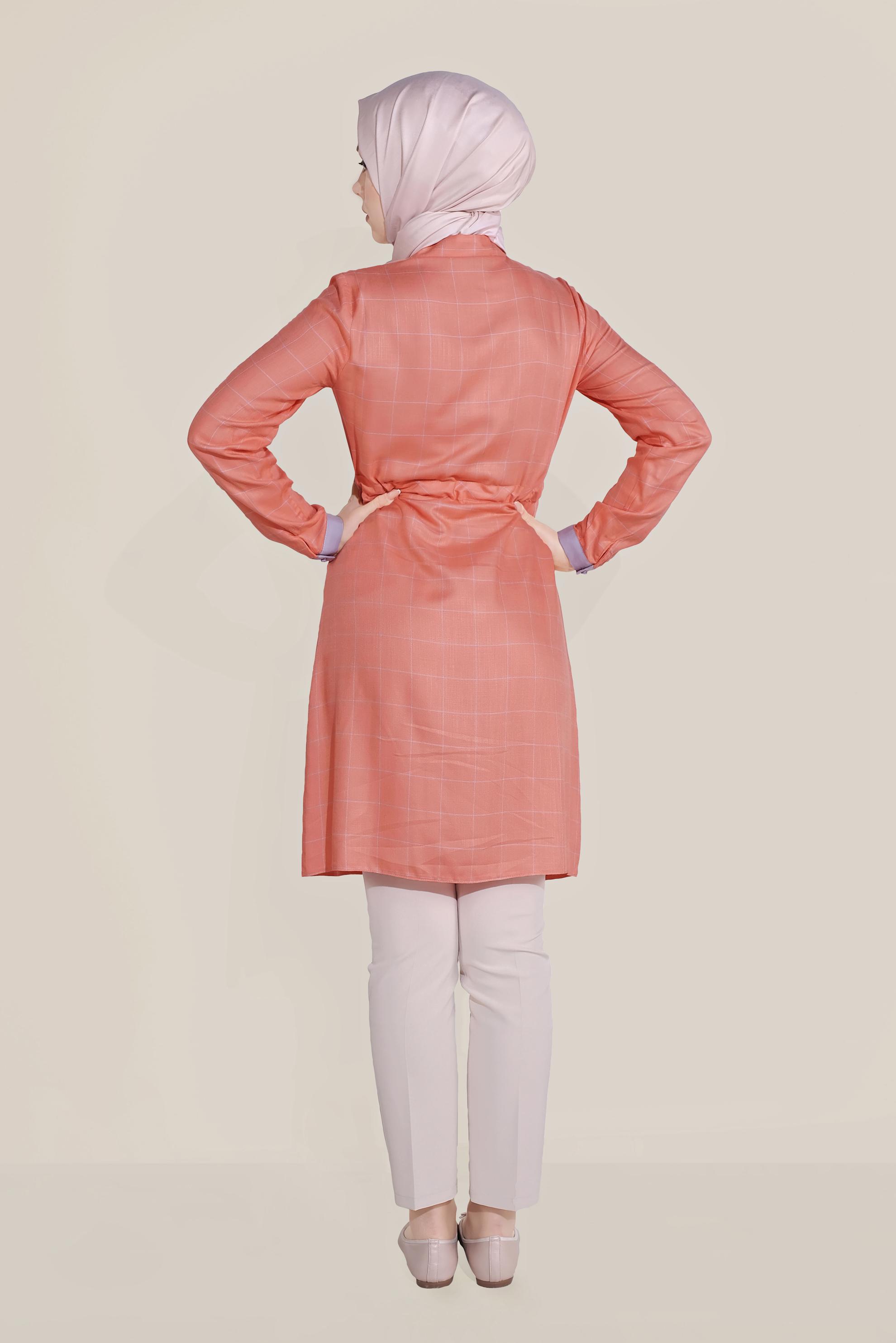 Tesettür giyim MERCAN KARE DESENLİ BELDEN LASTİKLİ TUNİK 40729