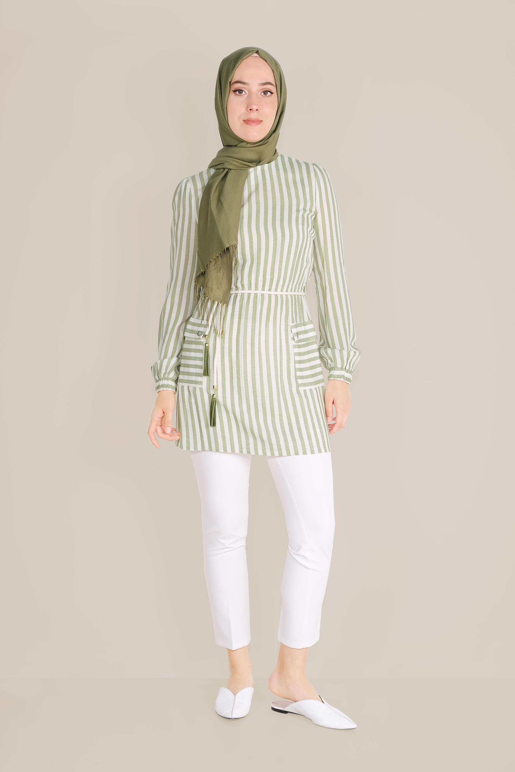 Tesettür giyim YEŞİL ÇİZGİLİ BELİ BAĞCIKLI TUNİK 40738 