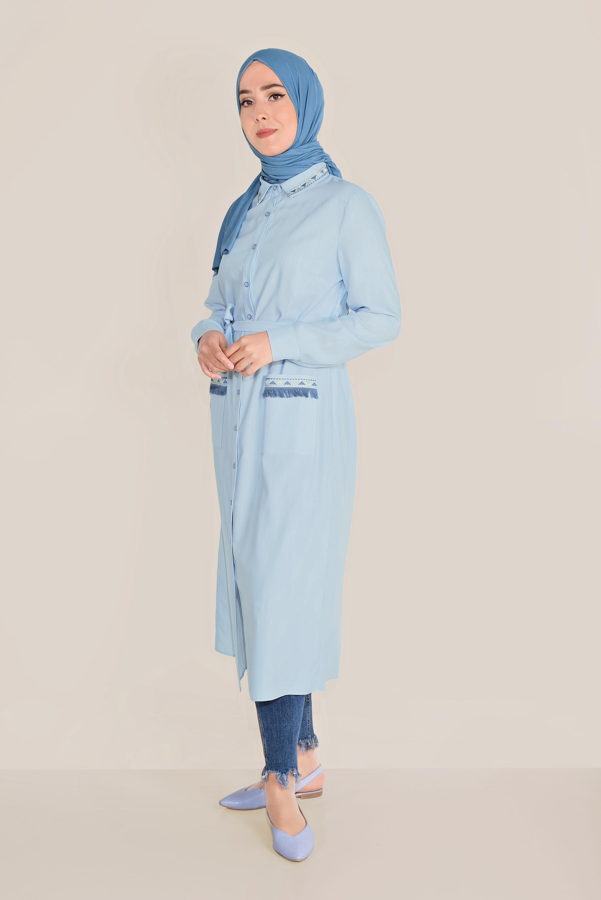Tesettür giyim MAVİ NAKIŞLI PÜSKÜL DETAYLI TUNİK 40767 