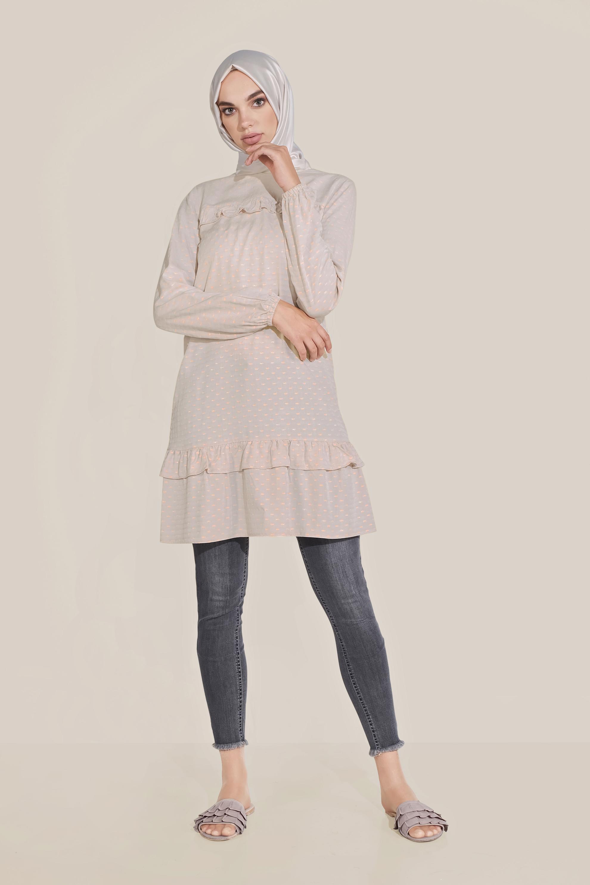 Tesettür giyim BEJ FIRFIR DETAYLI BİLEKTEN LASTİKLİ TUNİK 40822