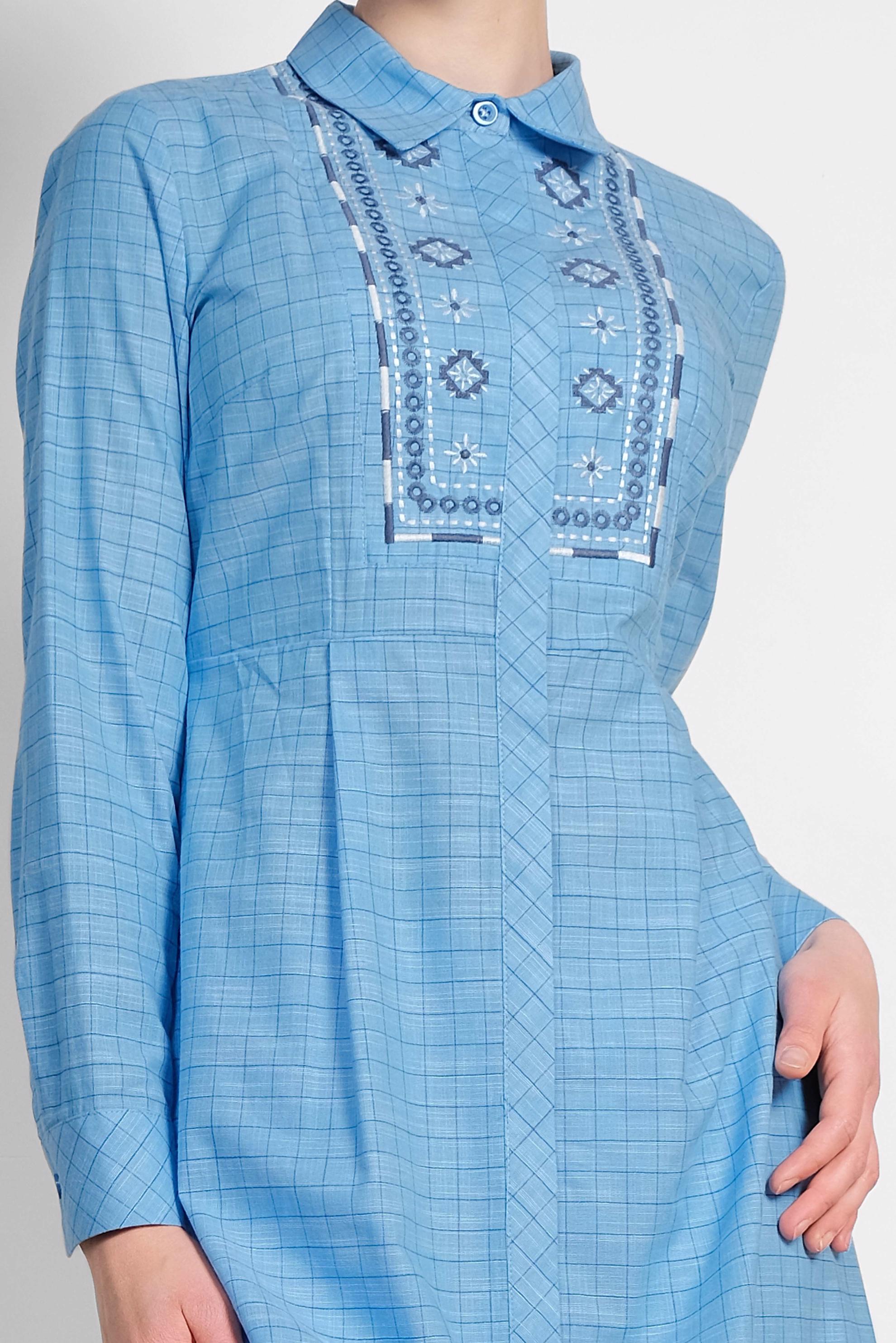 Tesettür giyim MAVİ KARE DESENLİ NAKIŞ İŞLEMELİ PAMUKLU TUNİK 4150