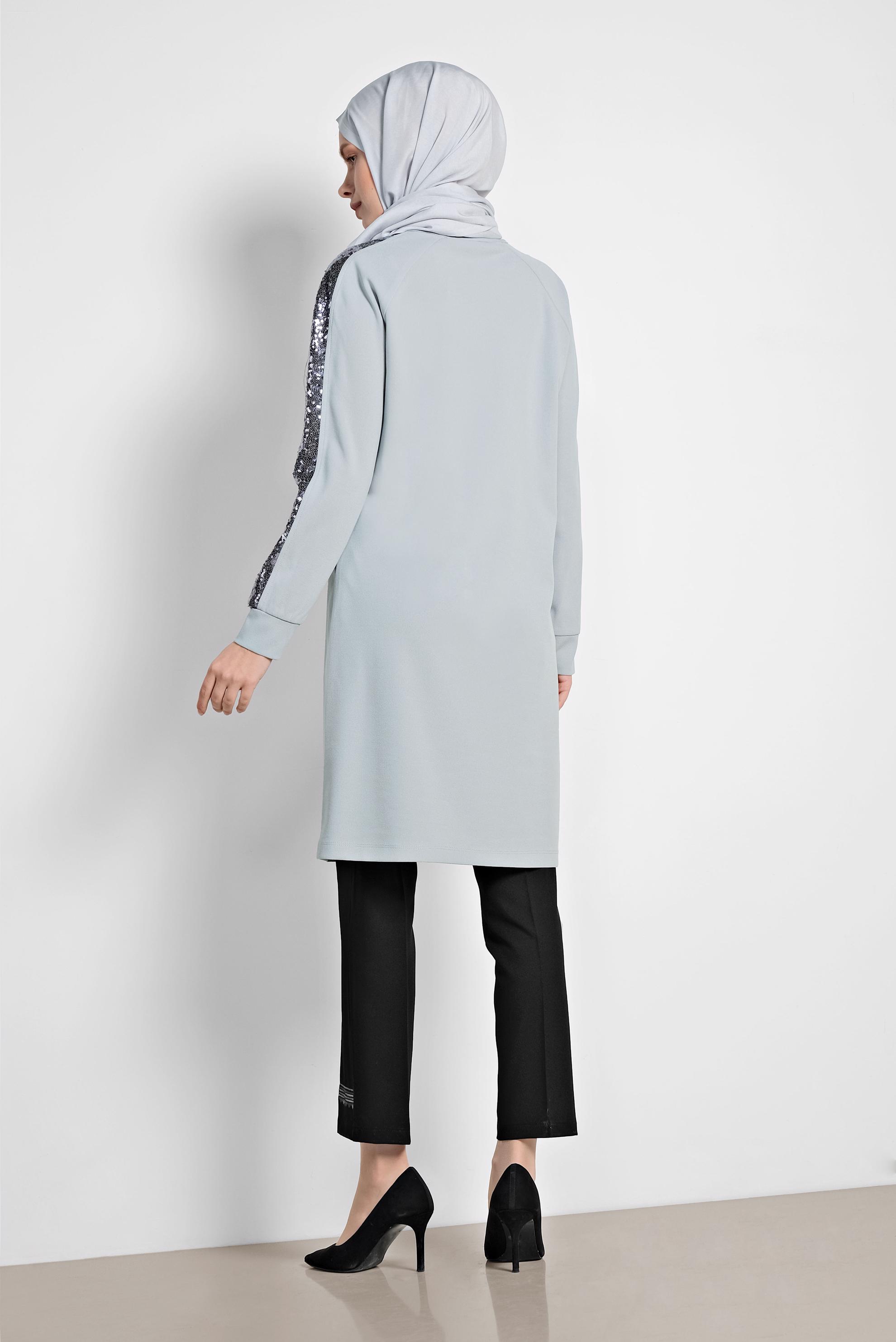 Tesettür giyim GRİ KOLLARI PUL ŞERİTLİ TUNİK 4159