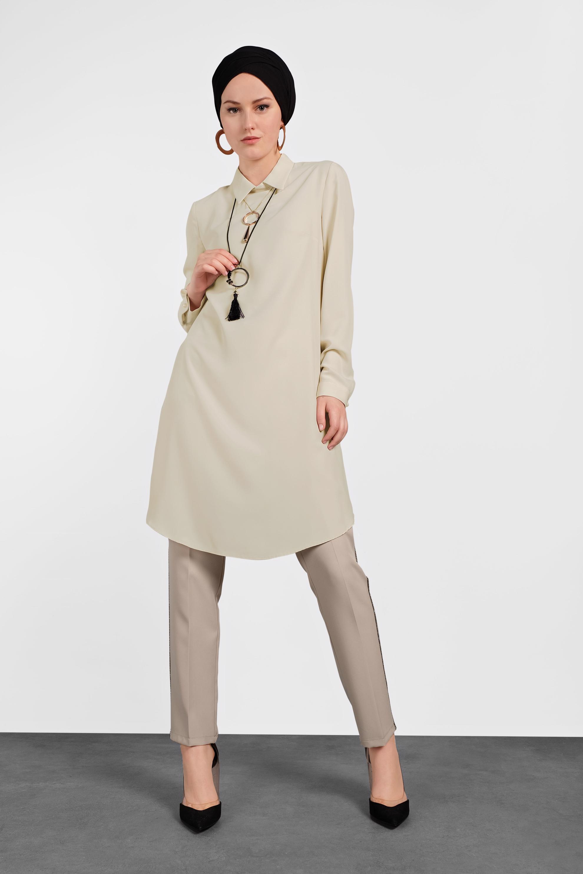 Tesettür giyim EKRU ARKADAN FERMUARLI TUNİK 4162 