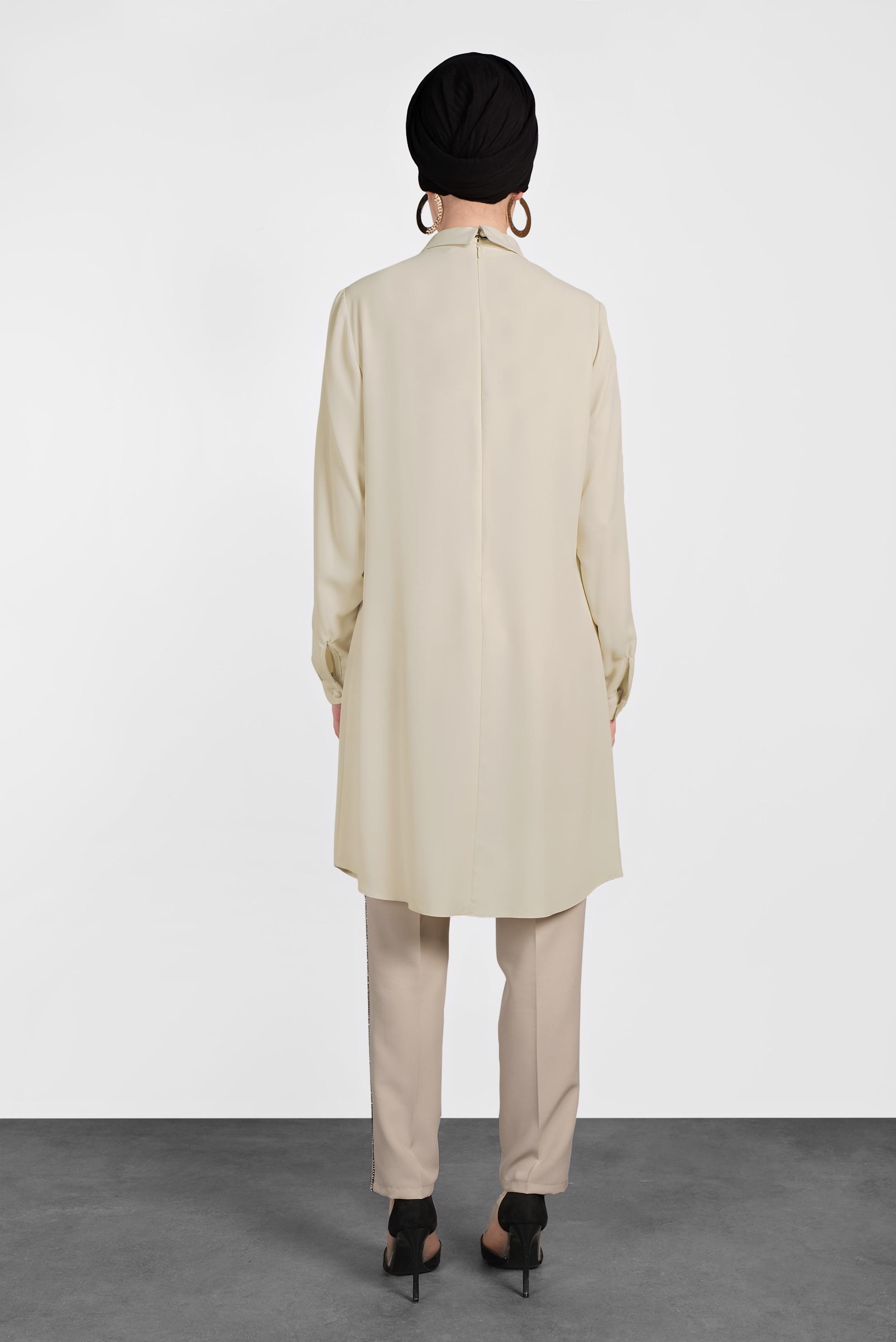 Tesettür giyim EKRU ARKADAN FERMUARLI TUNİK 4162 