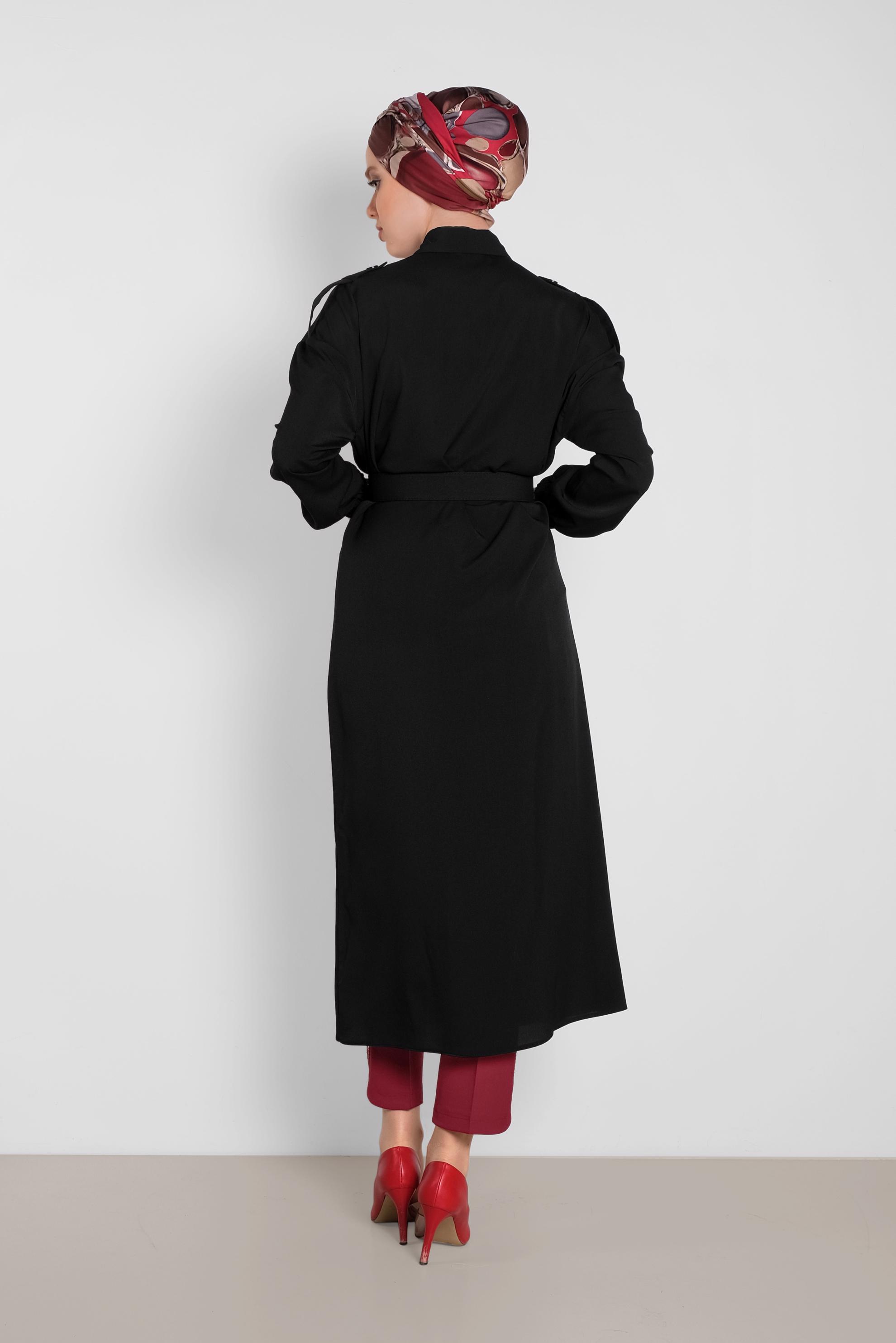 Tesettür giyim SİYAH BOYDAN DÜĞMELİ ERKEK YAKA TUNİK 4243