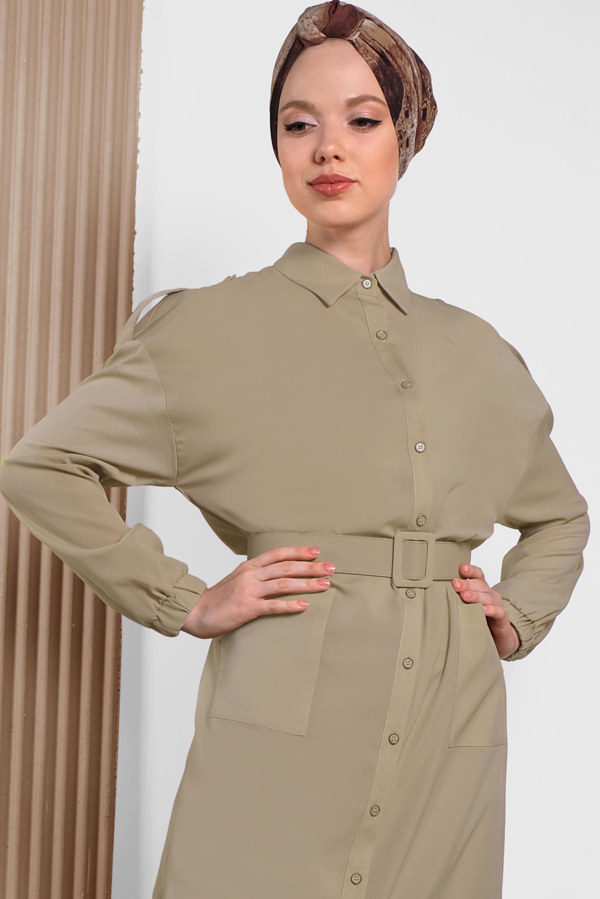 Tesettür giyim BEJ BOYDAN DÜĞMELİ ERKEK YAKA TUNİK 4243