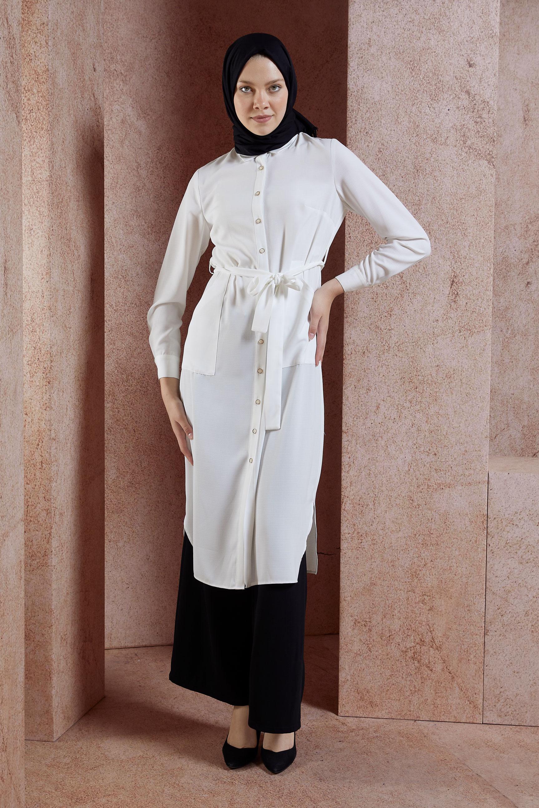 Tesettür giyim BEYAZ KUŞAKLI CEPLİ TUNİK 4273