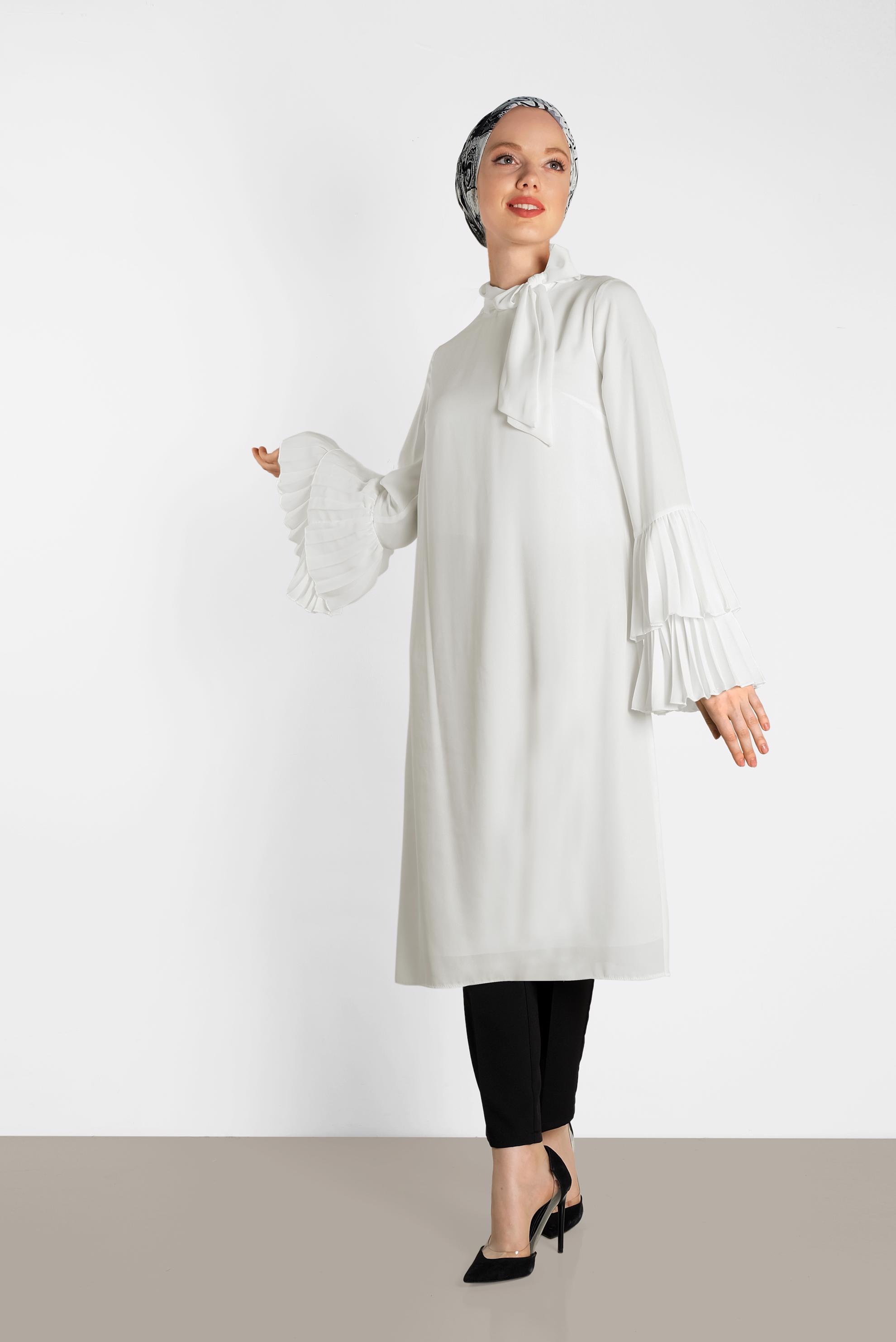 Tesettür giyim BEYAZ PİLİSE KOLLU SALAŞ TUNİK 4285