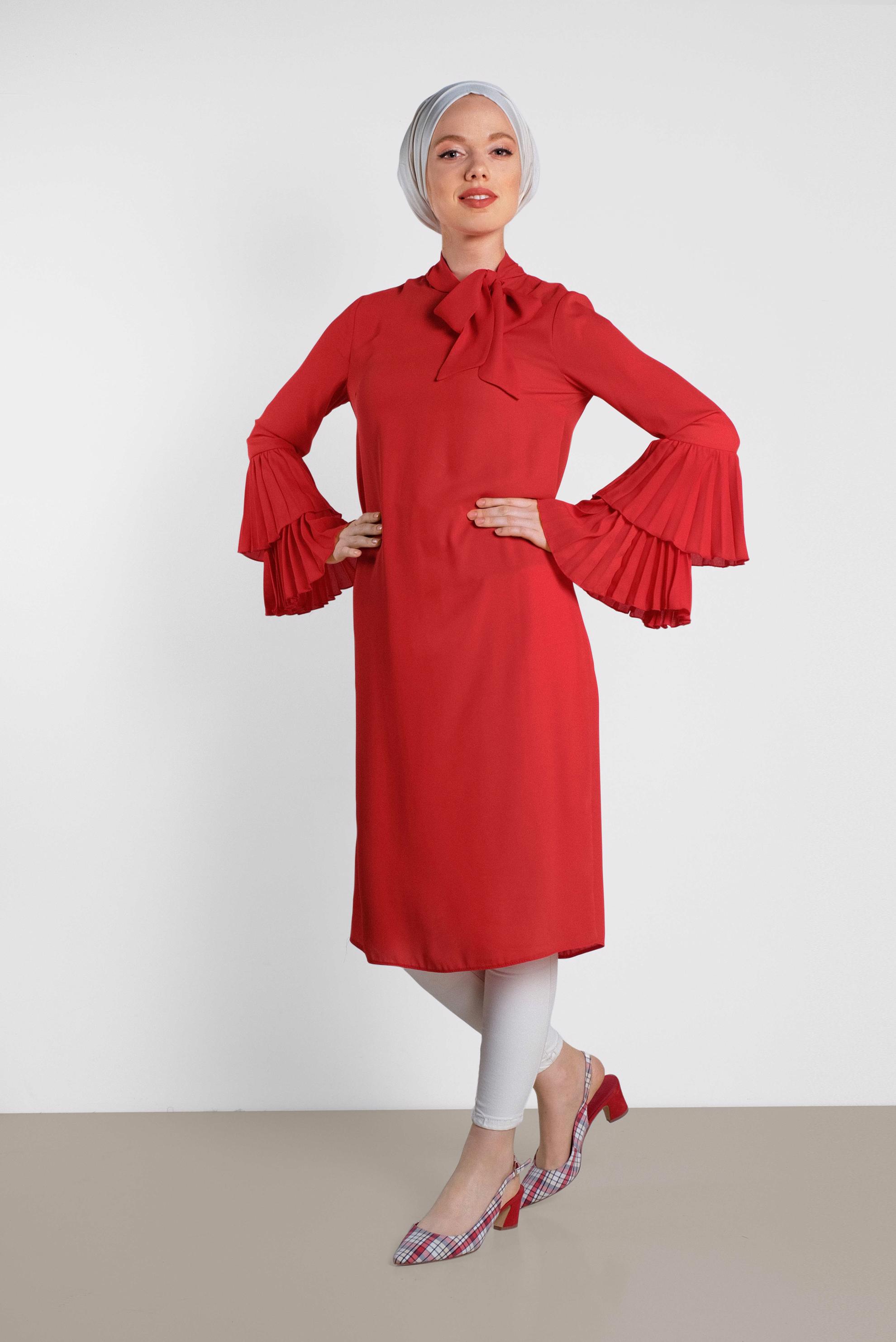 Tesettür giyim KIRMIZI PİLİSE KOLLU SALAŞ TUNİK 4285