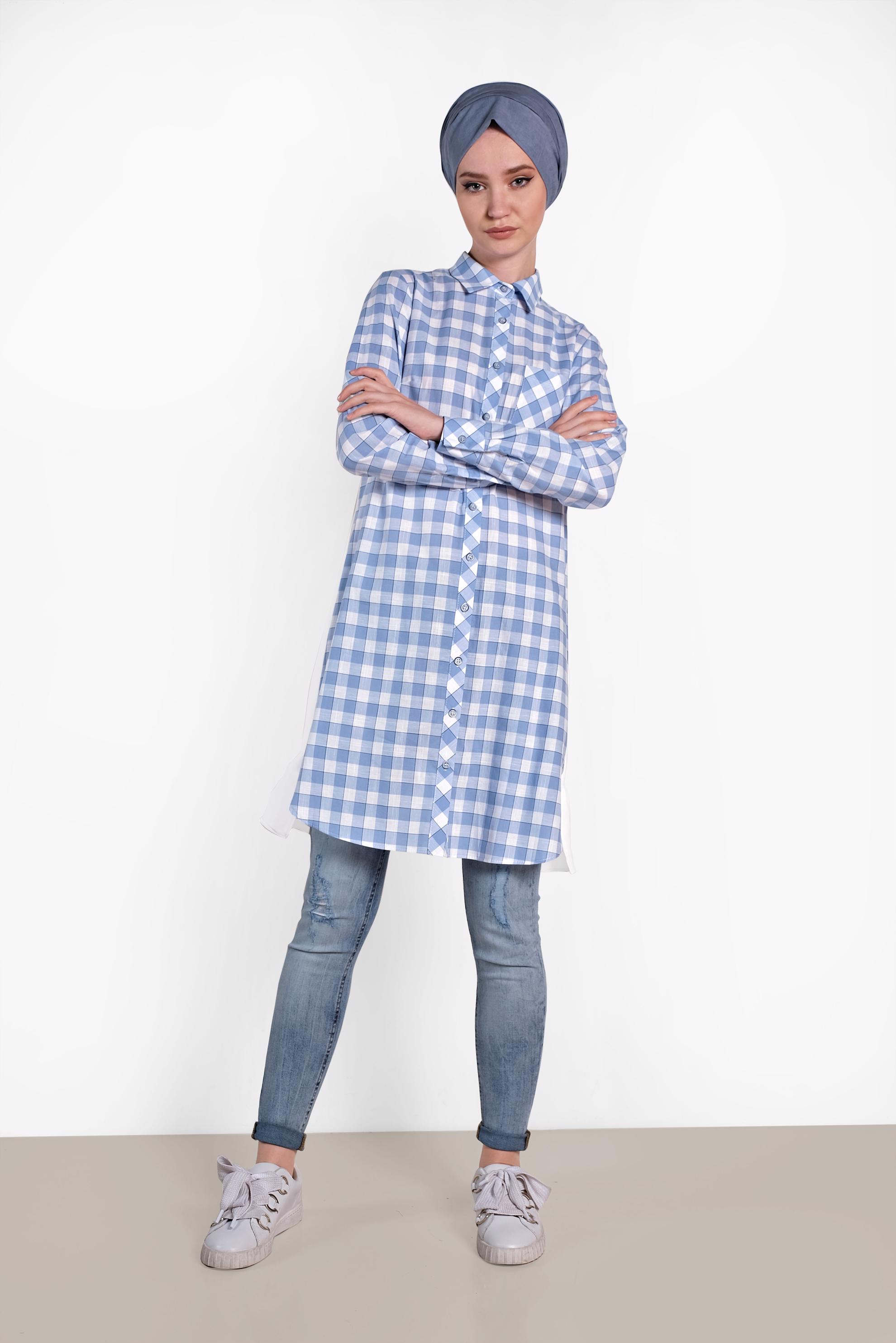 Tesettür giyim MAVİ SIRT KISMI İŞLEMELİ EKOSE TUNİK 4308