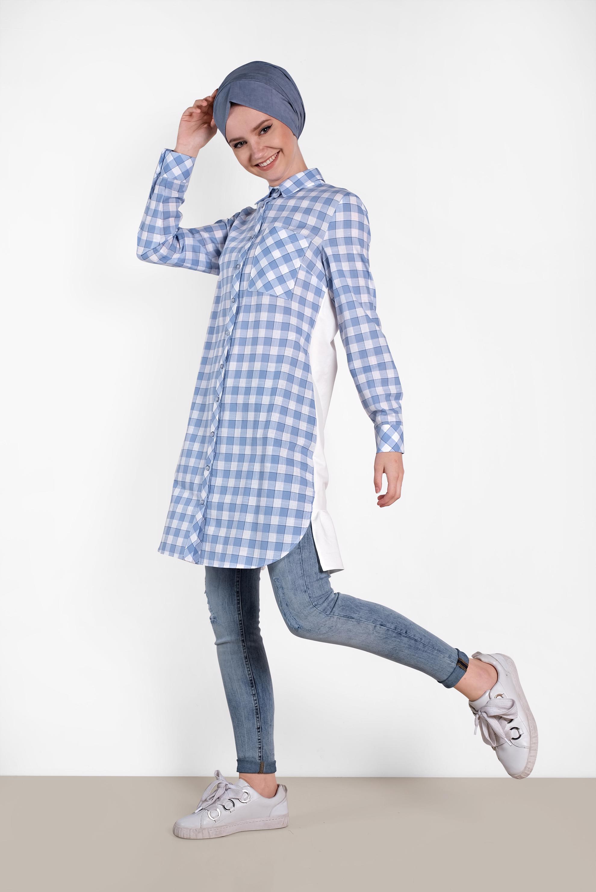 Tesettür giyim MAVİ SIRT KISMI İŞLEMELİ EKOSE TUNİK 4308