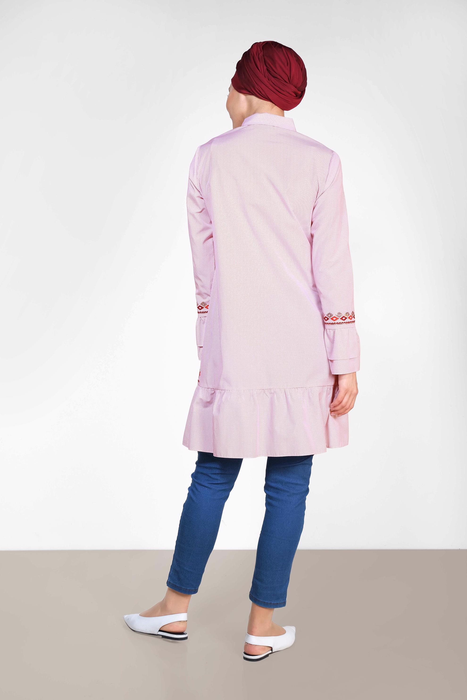 Tesettür giyim BEYAZ KARE DESENLİ NAKIŞLI TUNİK 4368