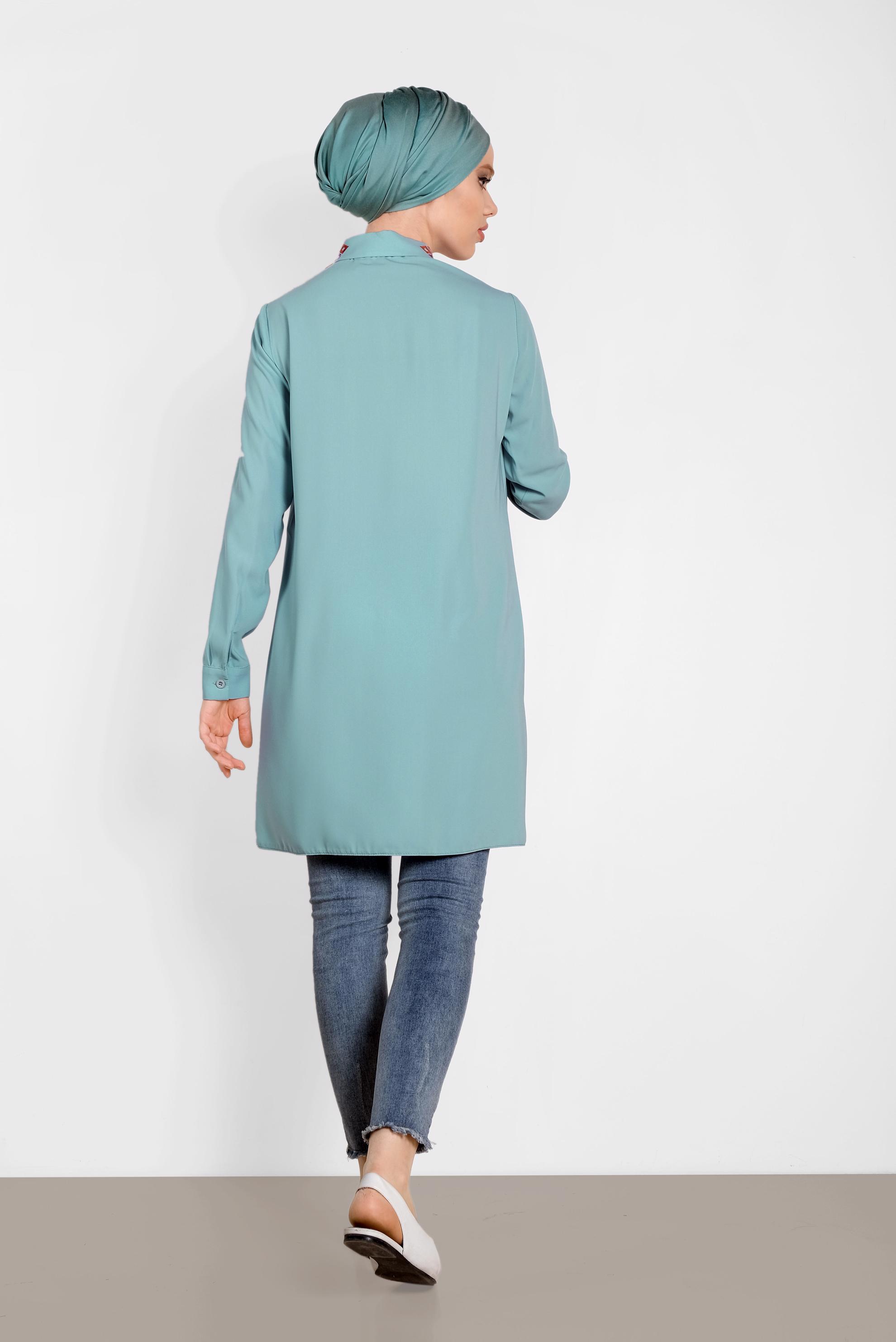 Tesettür giyim MAVİ YAKASI NAKIŞLI TUNİK 4387