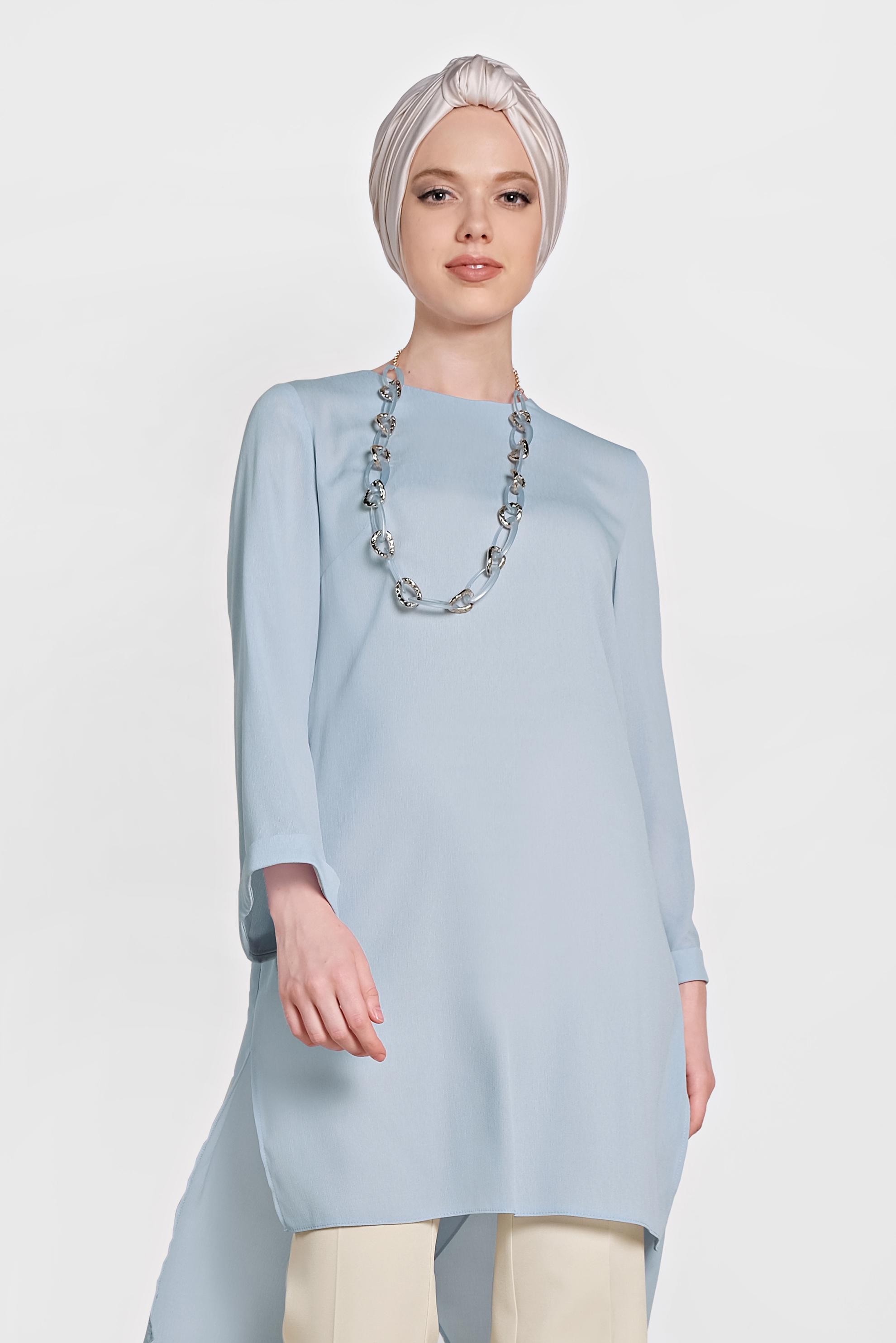 Tesettür giyim MAVİ ASİMETRİK KESİM SALAŞ TUNİK 4413