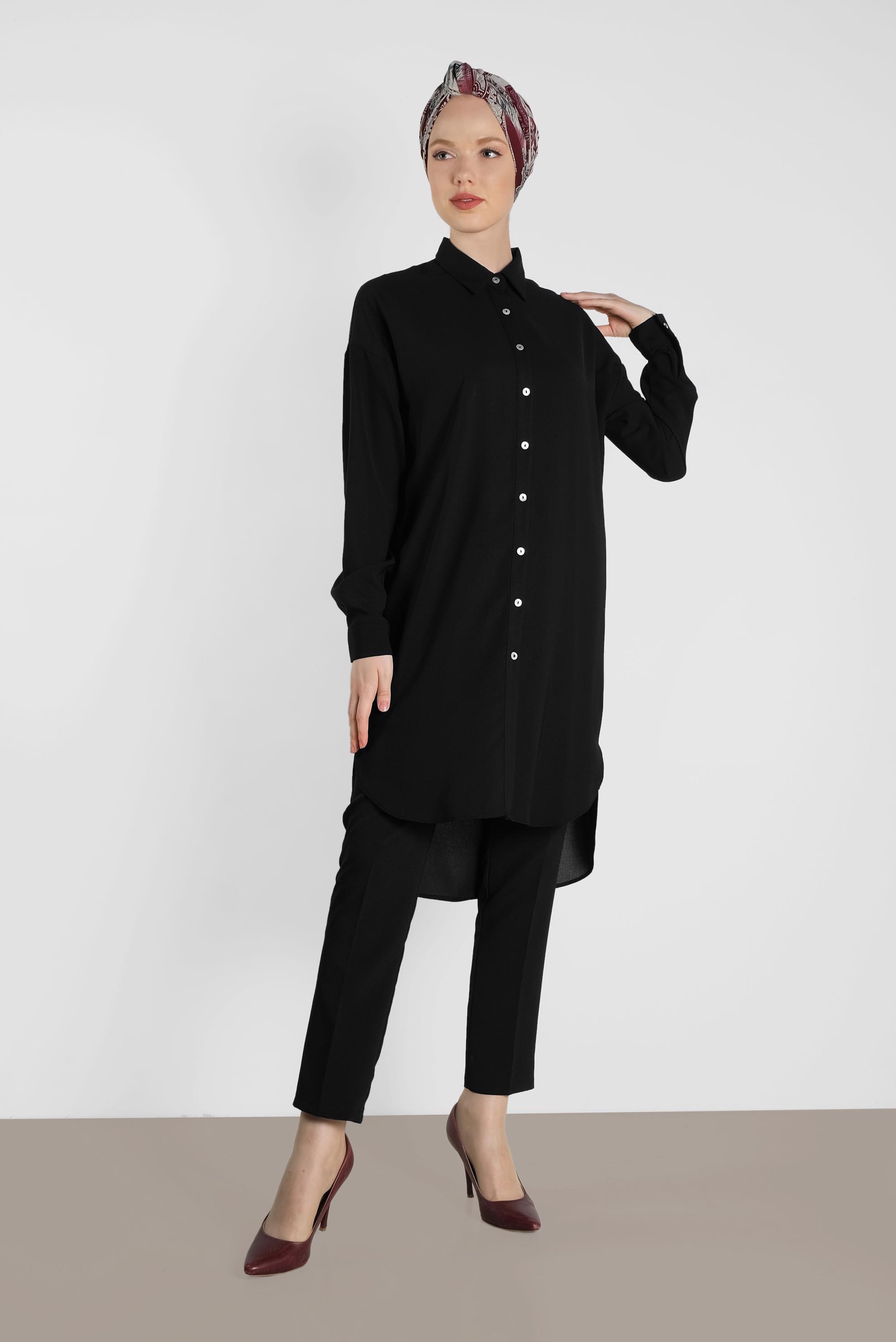 Tesettür giyim SİYAH YANLARI YIRTMAÇLI TUNİK 4417