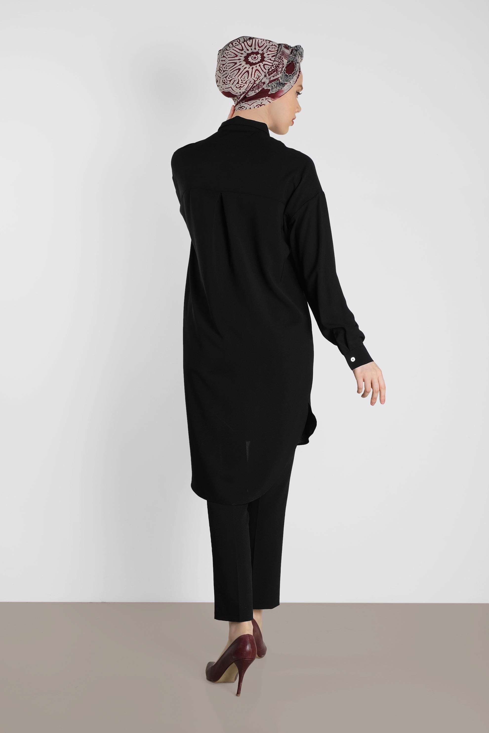 Tesettür giyim SİYAH YANLARI YIRTMAÇLI TUNİK 4417