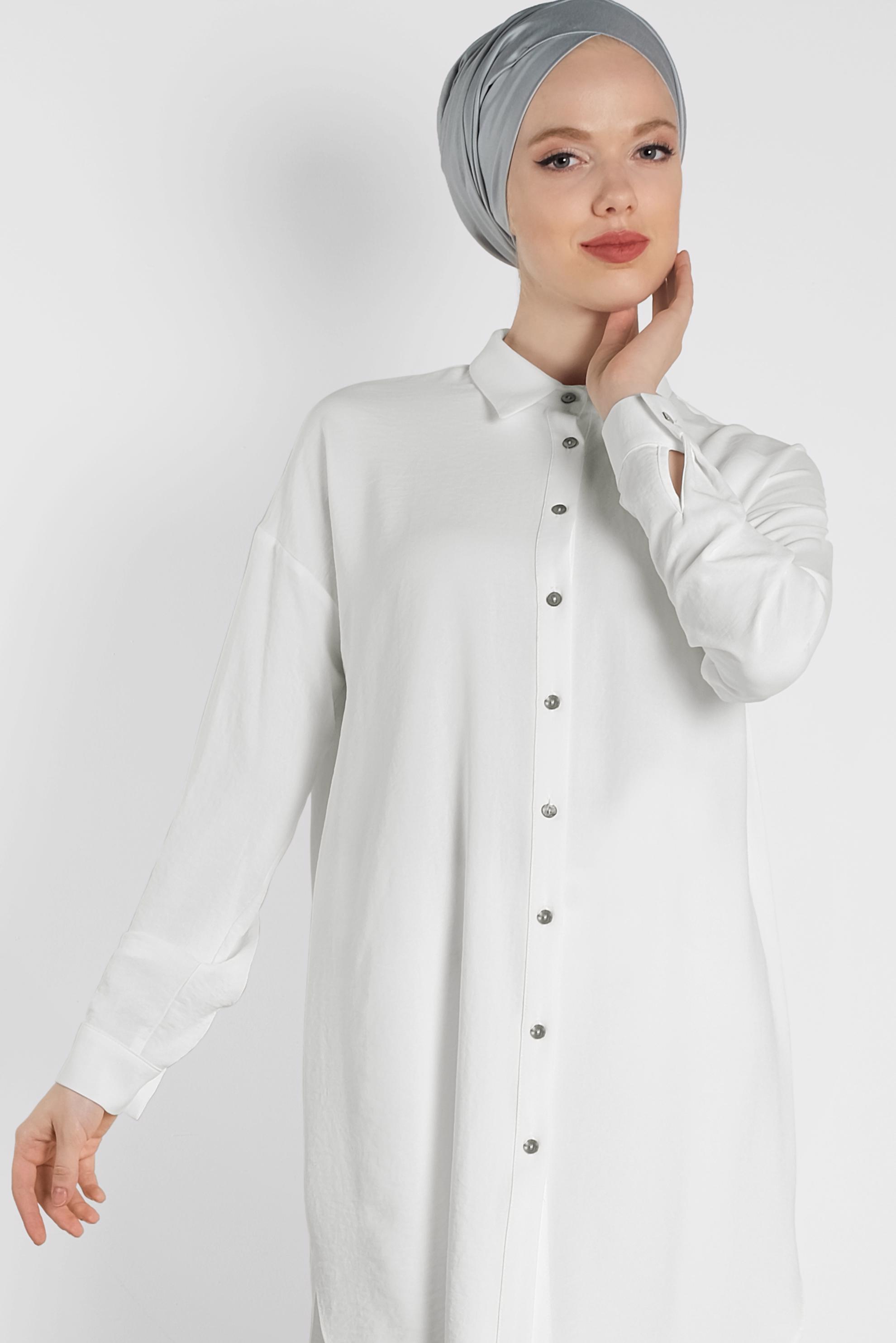 Tesettür giyim BEYAZ YANLARI YIRTMAÇLI TUNİK 4417