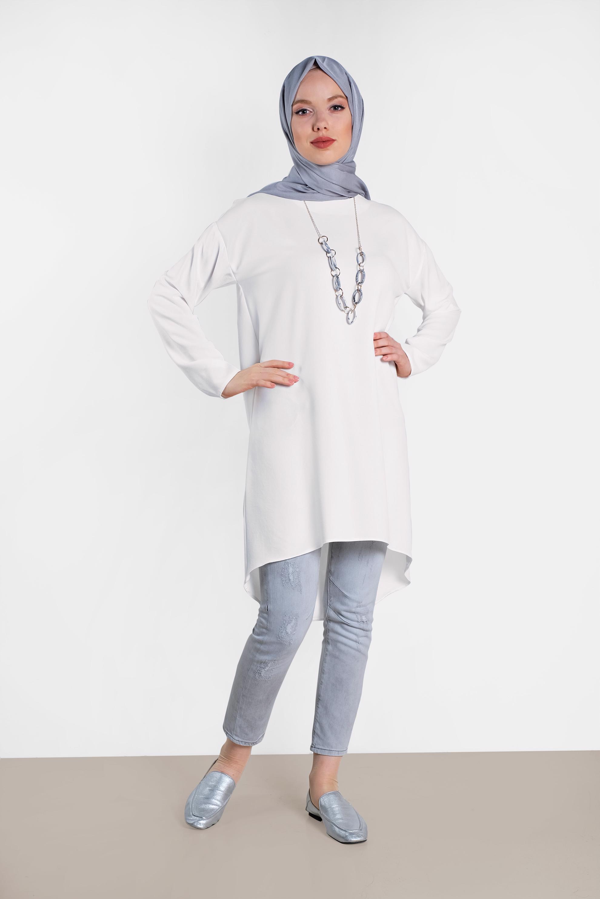 Tesettür giyim BEYAZ ETEK UCU OVAL KESİM TUNİK 4420