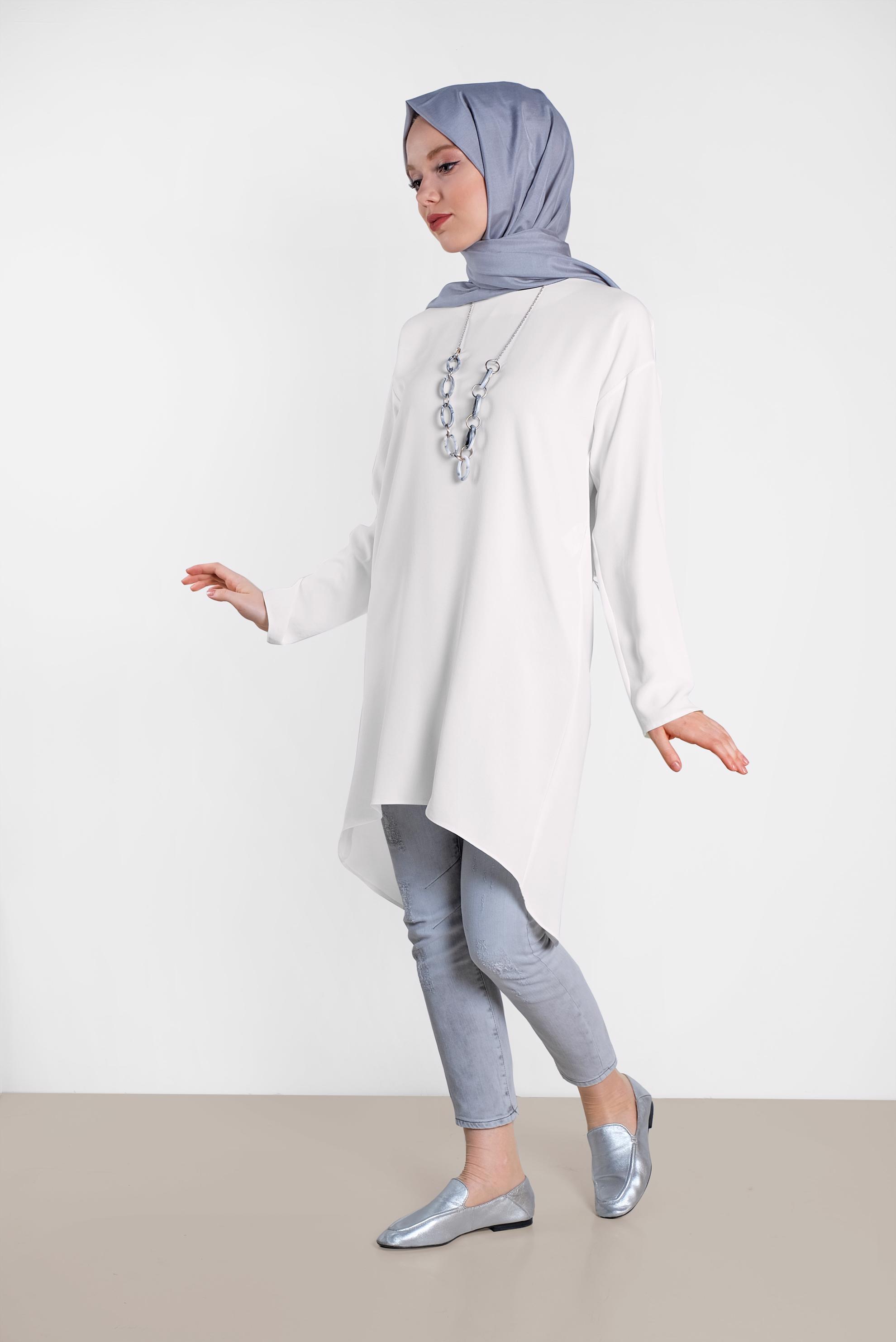 Tesettür giyim BEYAZ ETEK UCU OVAL KESİM TUNİK 4420