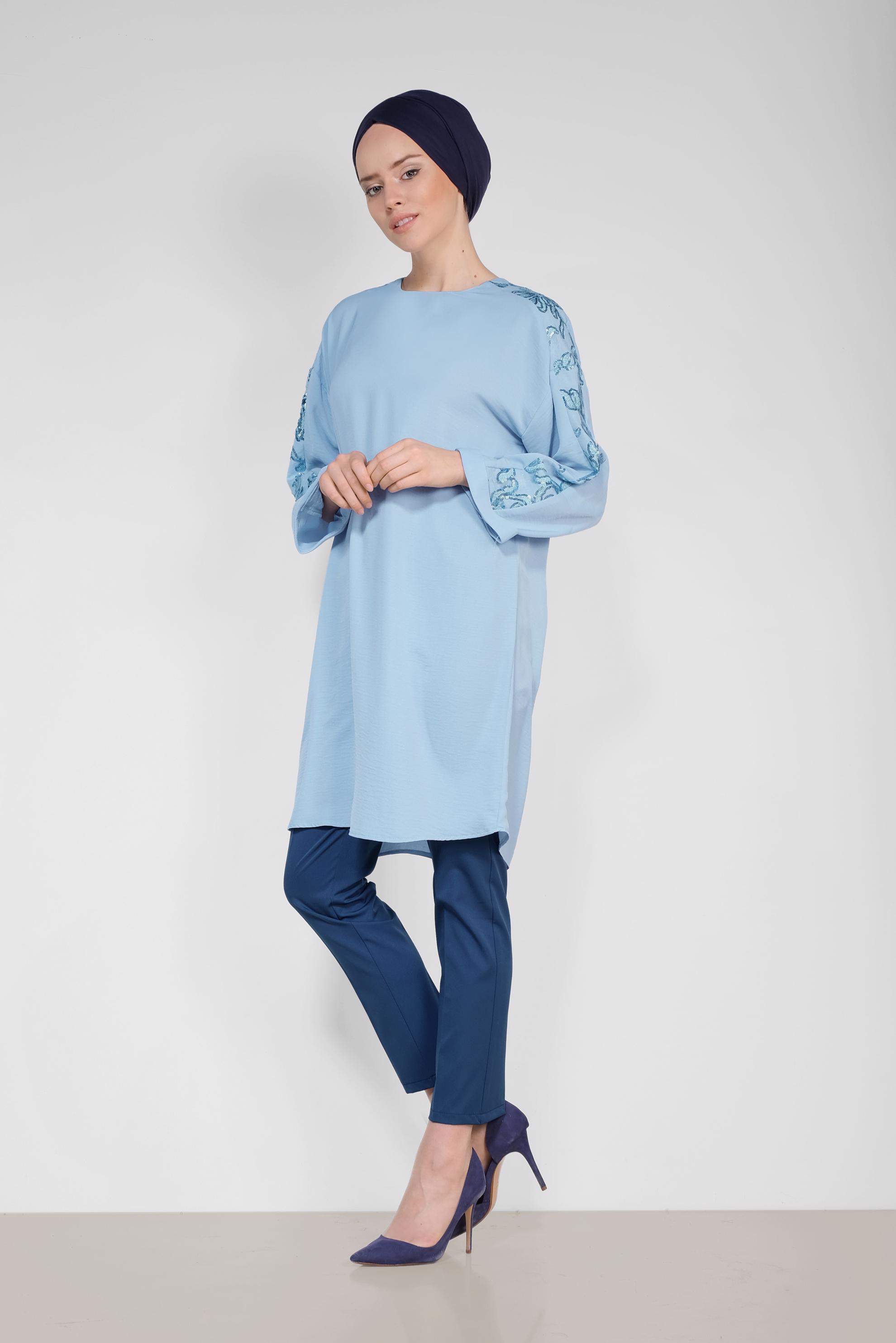 Tesettür giyim MAVİ KOLLARI PUL PAYETLİ TUNİK 4432