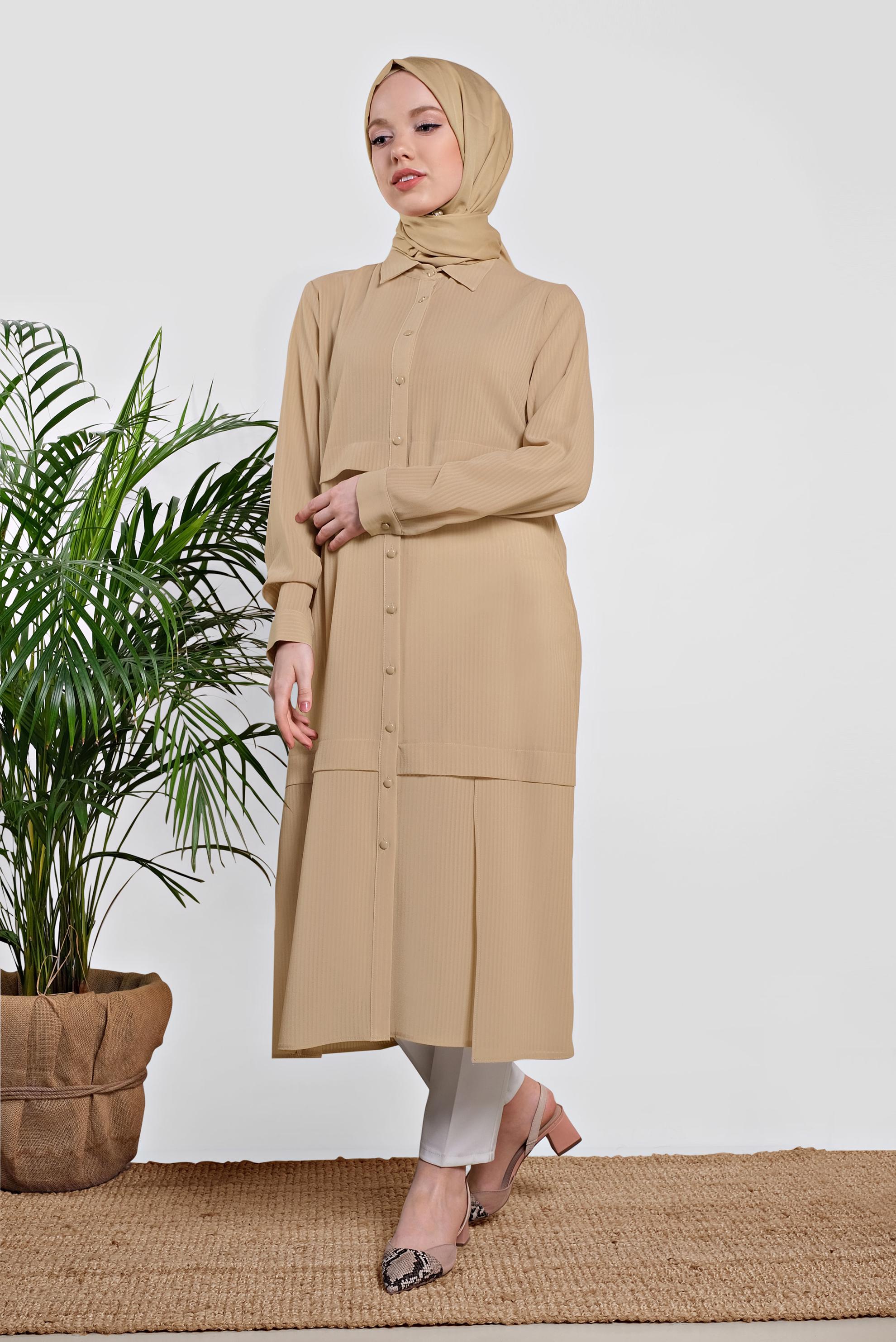 Tesettür giyim BEJ BOYDAN DÜĞMELİ ŞİFON TUNİK 4434