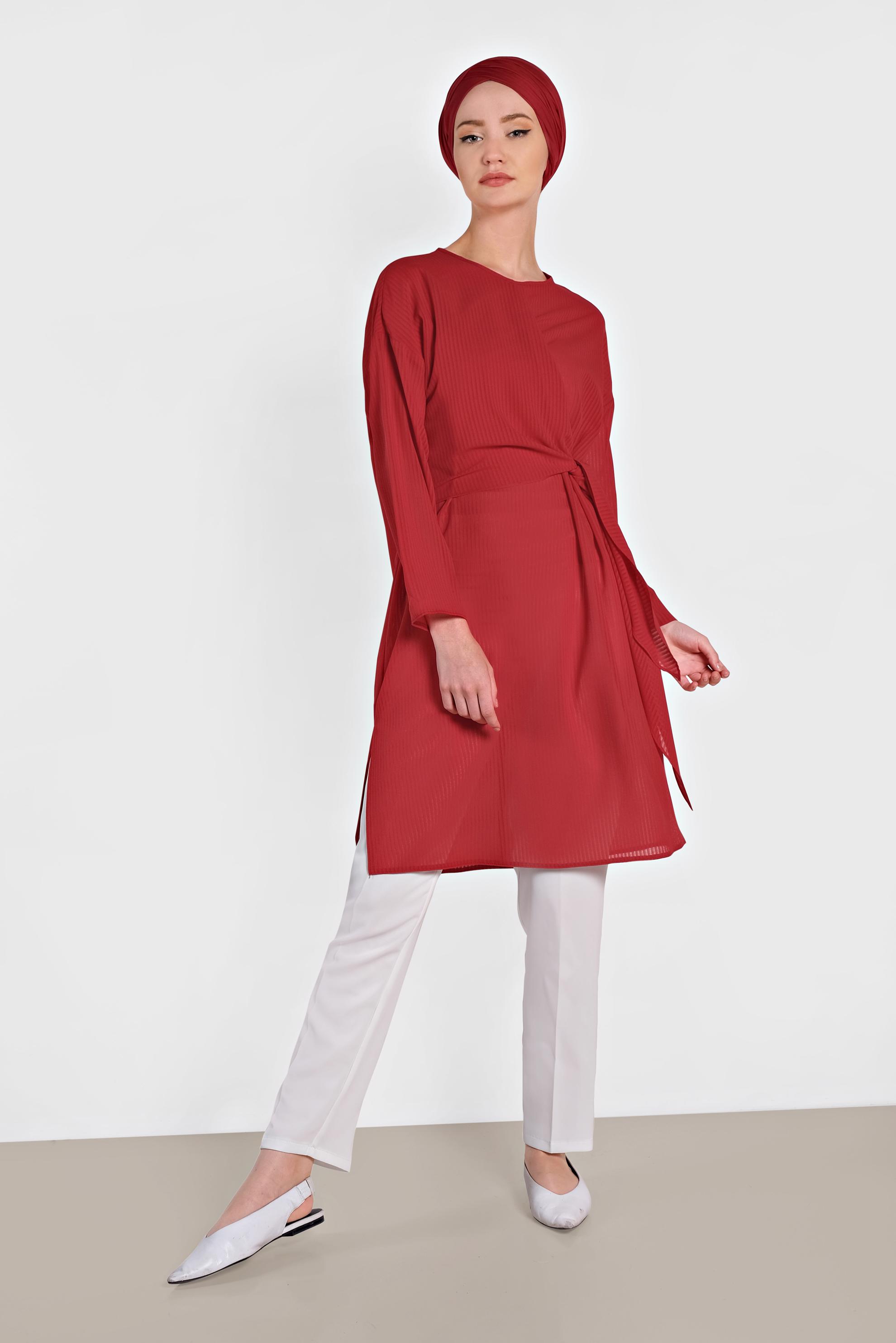 Tesettür giyim KIRMIZI BAĞLAMA DETAYLI İNCE YAZLIK TUNİK 4436