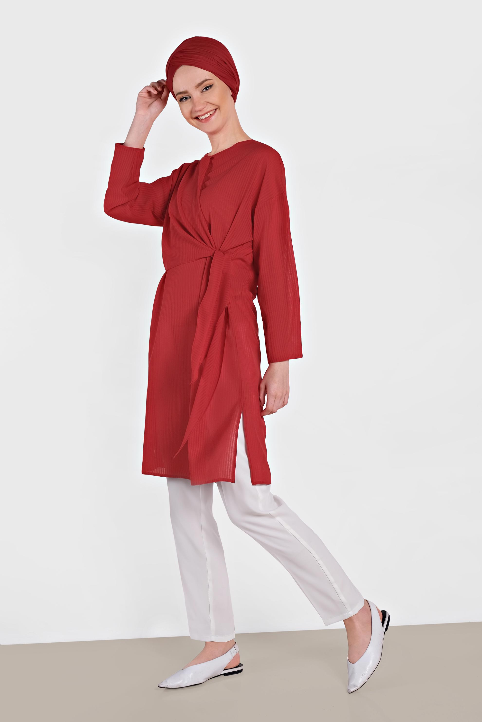 Tesettür giyim KIRMIZI BAĞLAMA DETAYLI İNCE YAZLIK TUNİK 4436