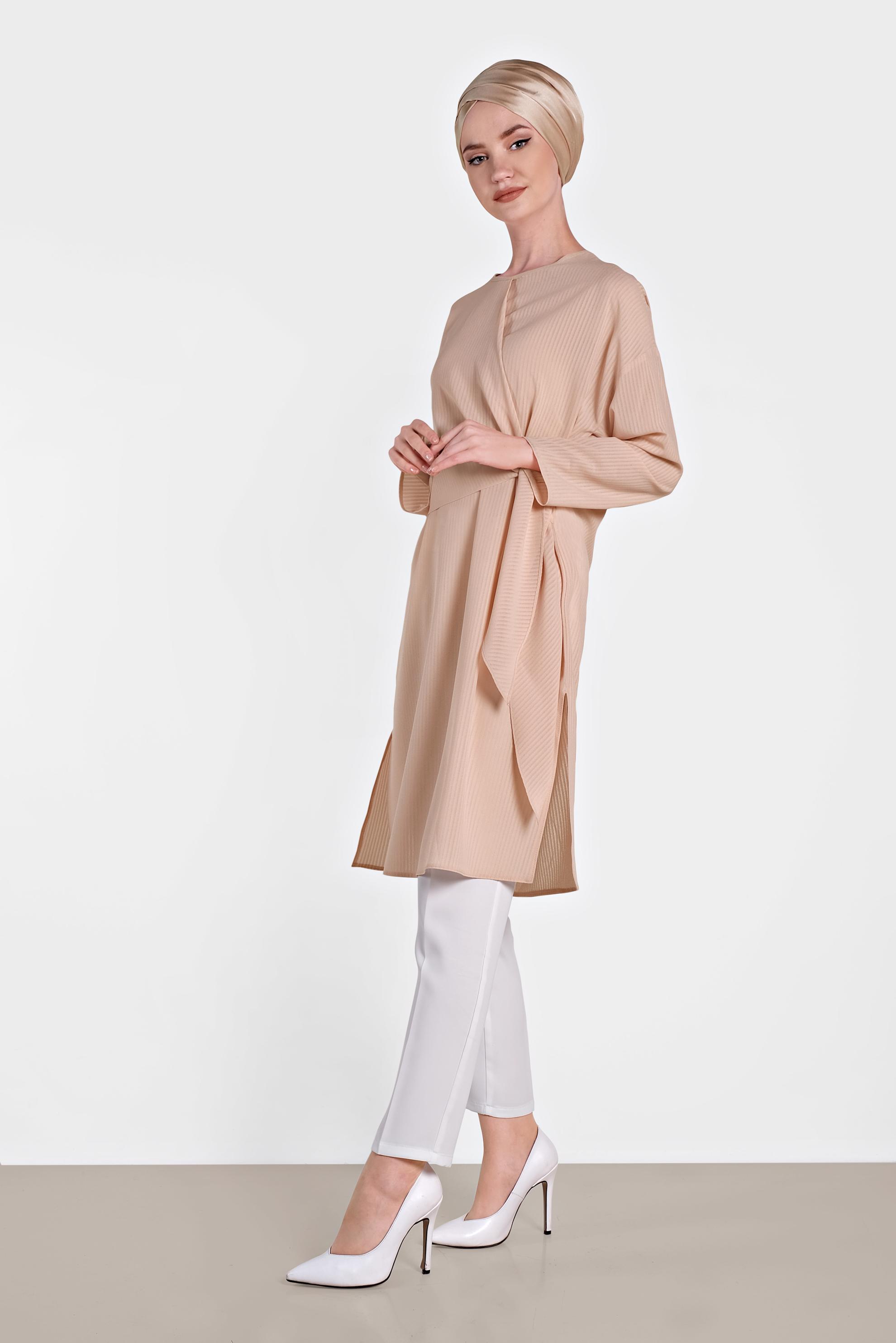 Tesettür giyim PUDRA BAĞLAMA DETAYLI İNCE YAZLIK TUNİK 4436