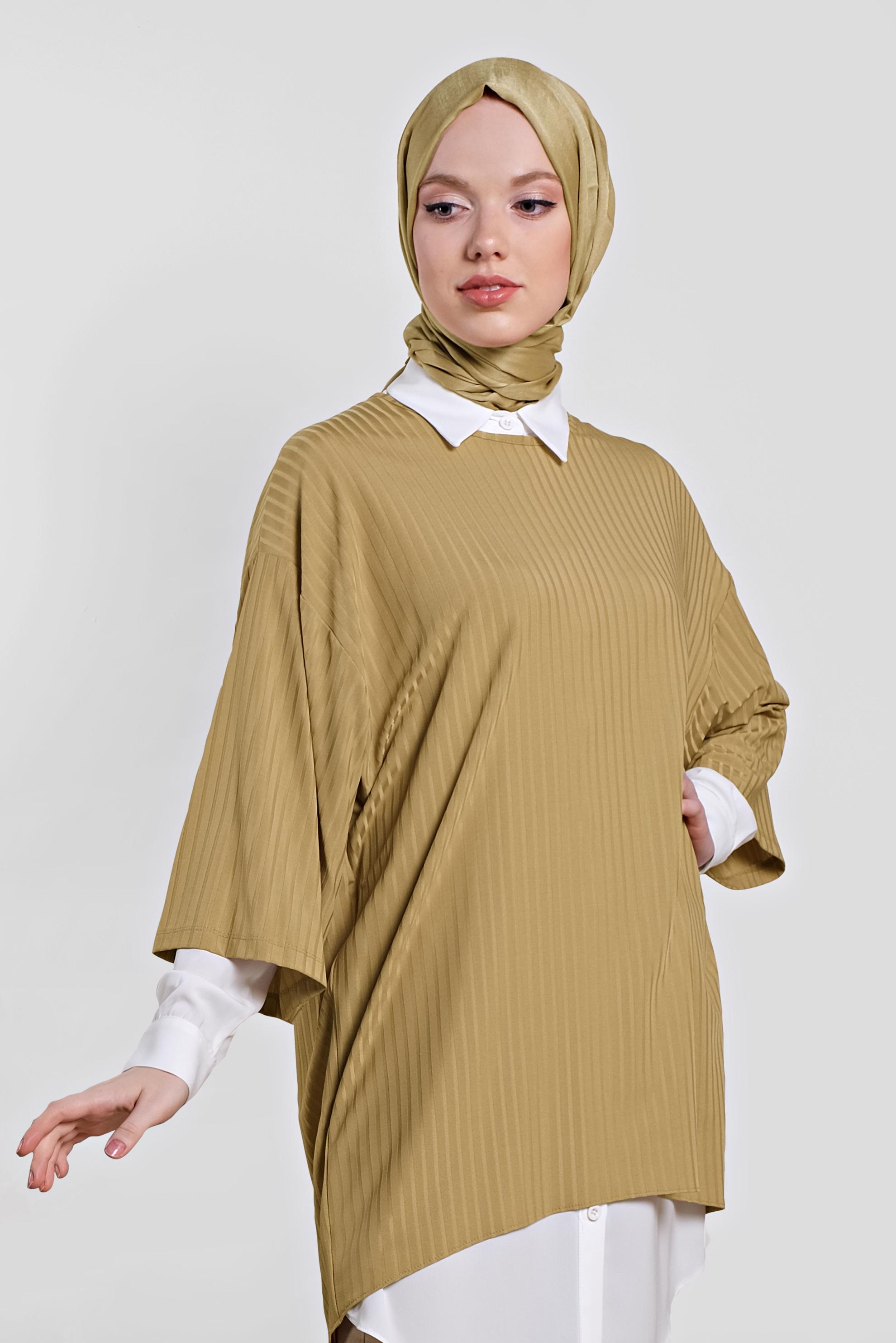 Tesettür giyim SARI ARKASI YIRTMAÇLI İKİLİ TUNİK 4449