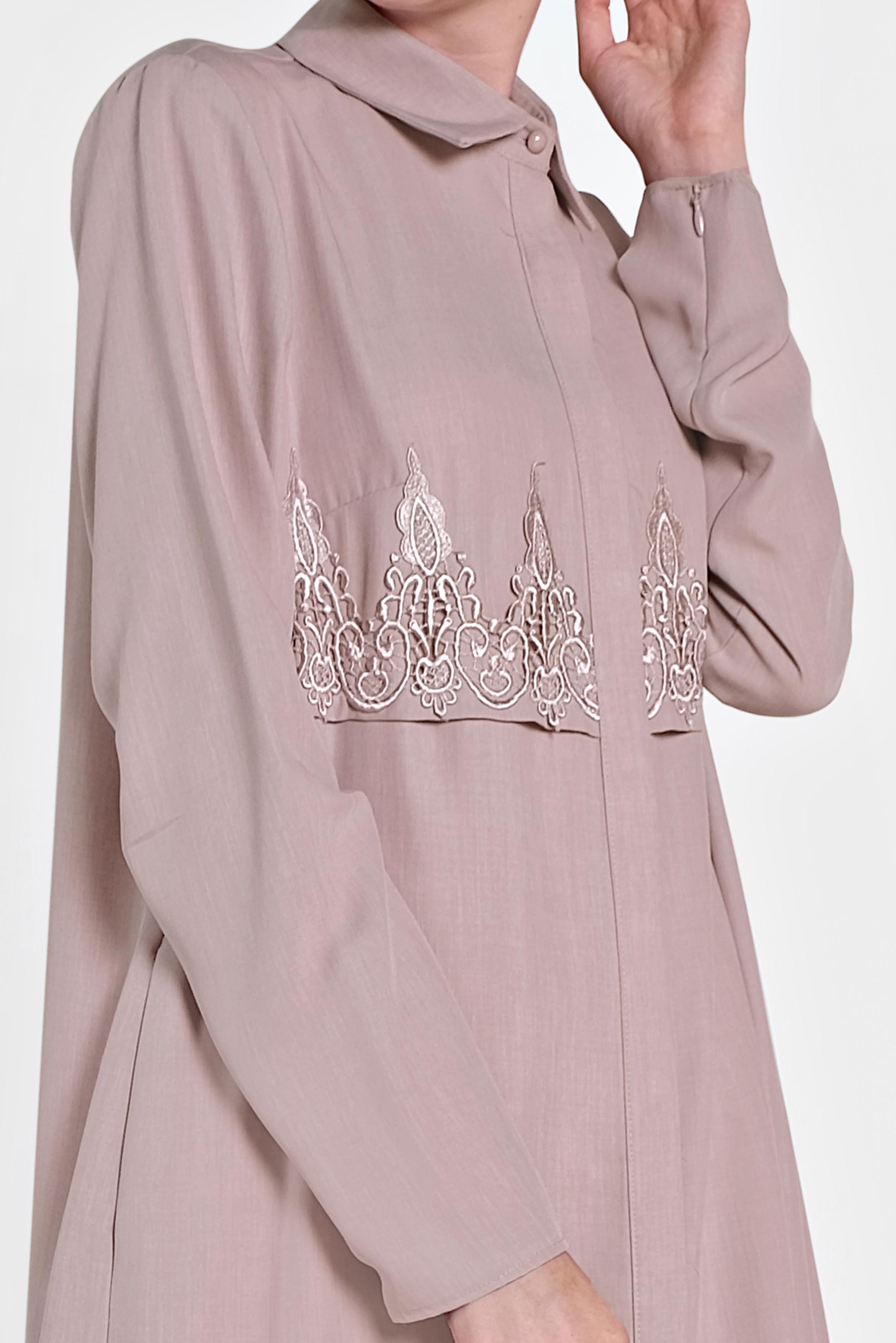 Tesettür giyim PUDRA MANŞETLERİ FERMUARLI NAKIŞLI TUNİK 4457