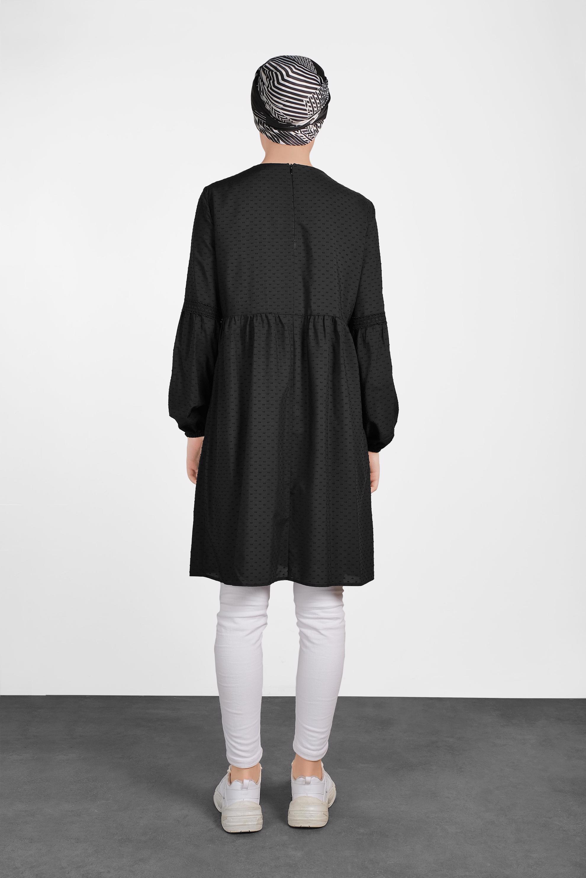 Tesettür giyim SİYAH BİLEKLERİ LASTİKLİ TUNİK 4471