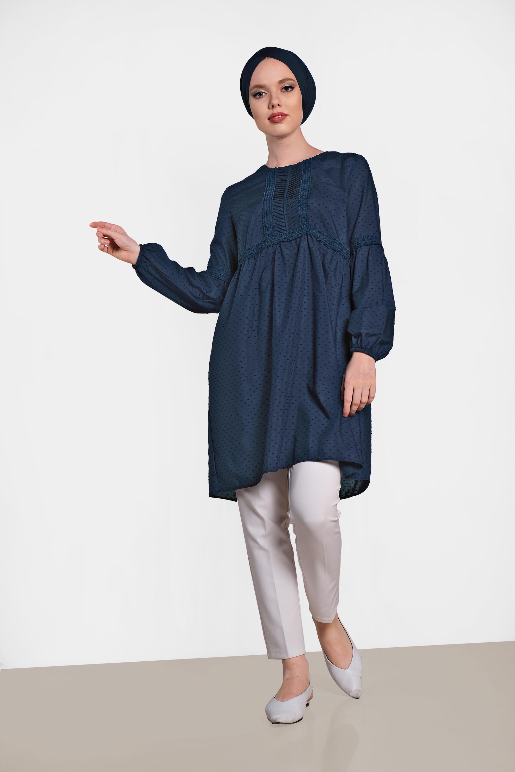 Tesettür giyim LACİVERT BİLEKLERİ LASTİKLİ TUNİK 4471