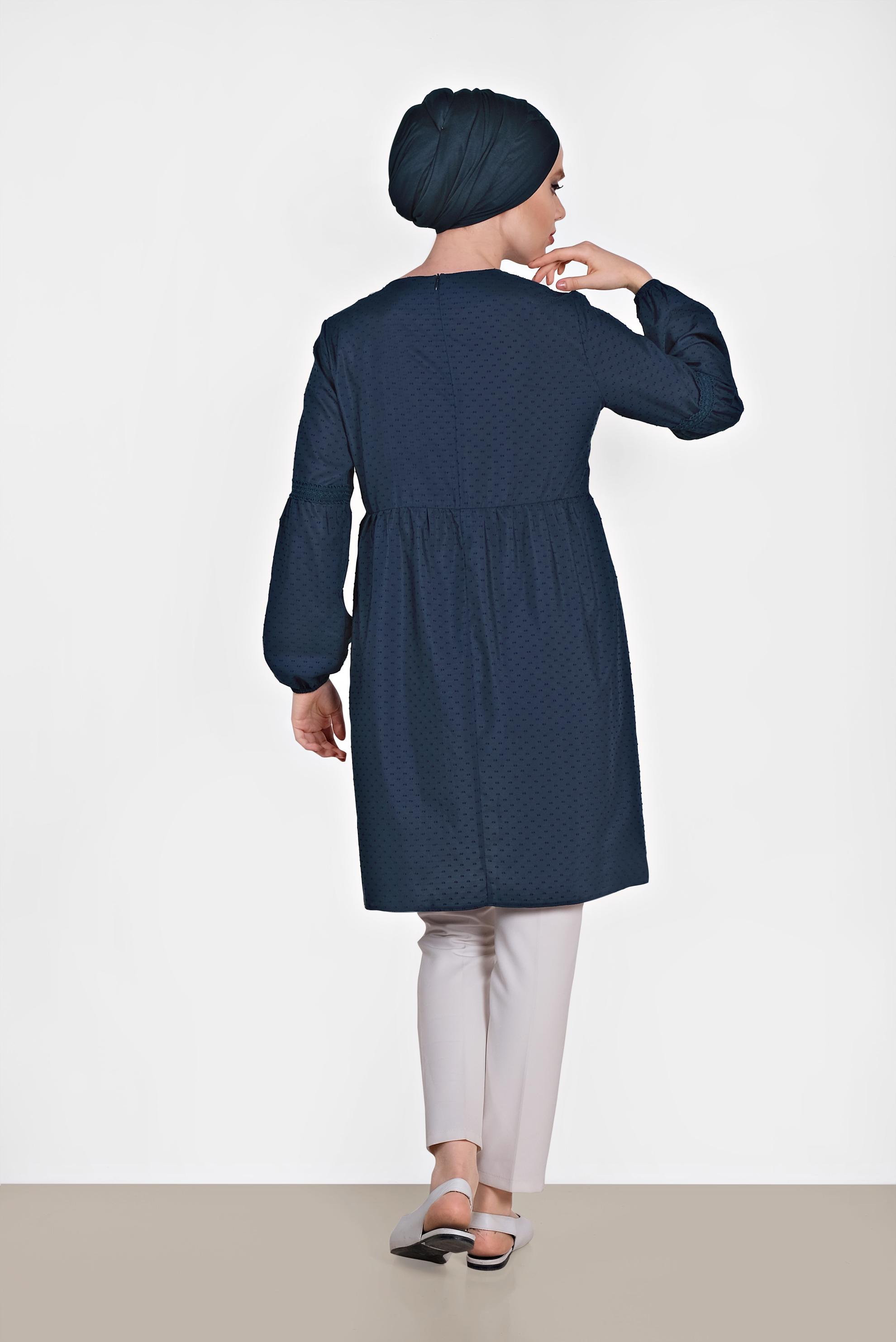 Tesettür giyim LACİVERT BİLEKLERİ LASTİKLİ TUNİK 4471