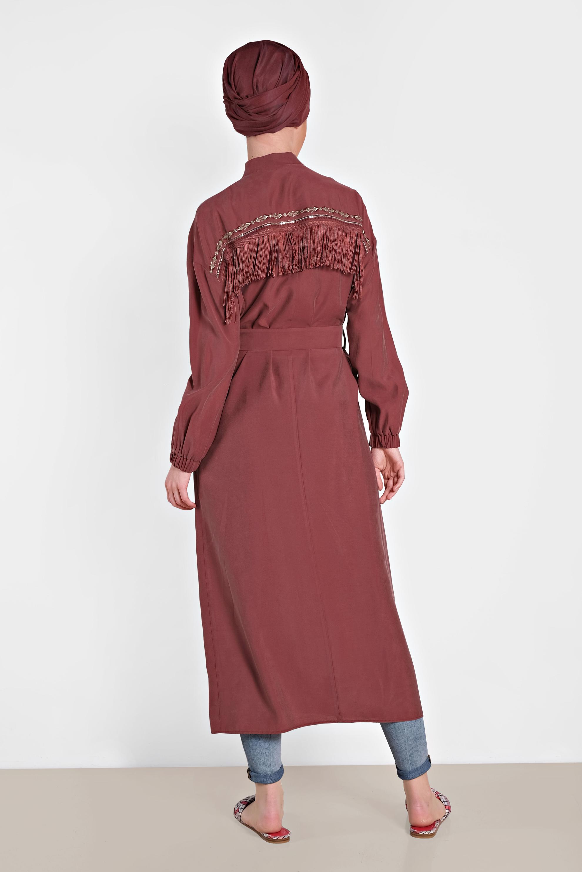 Tesettür giyim BORDO SIRTI PÜSKÜL DETAYLI KUŞAKLI TUNİK 4473