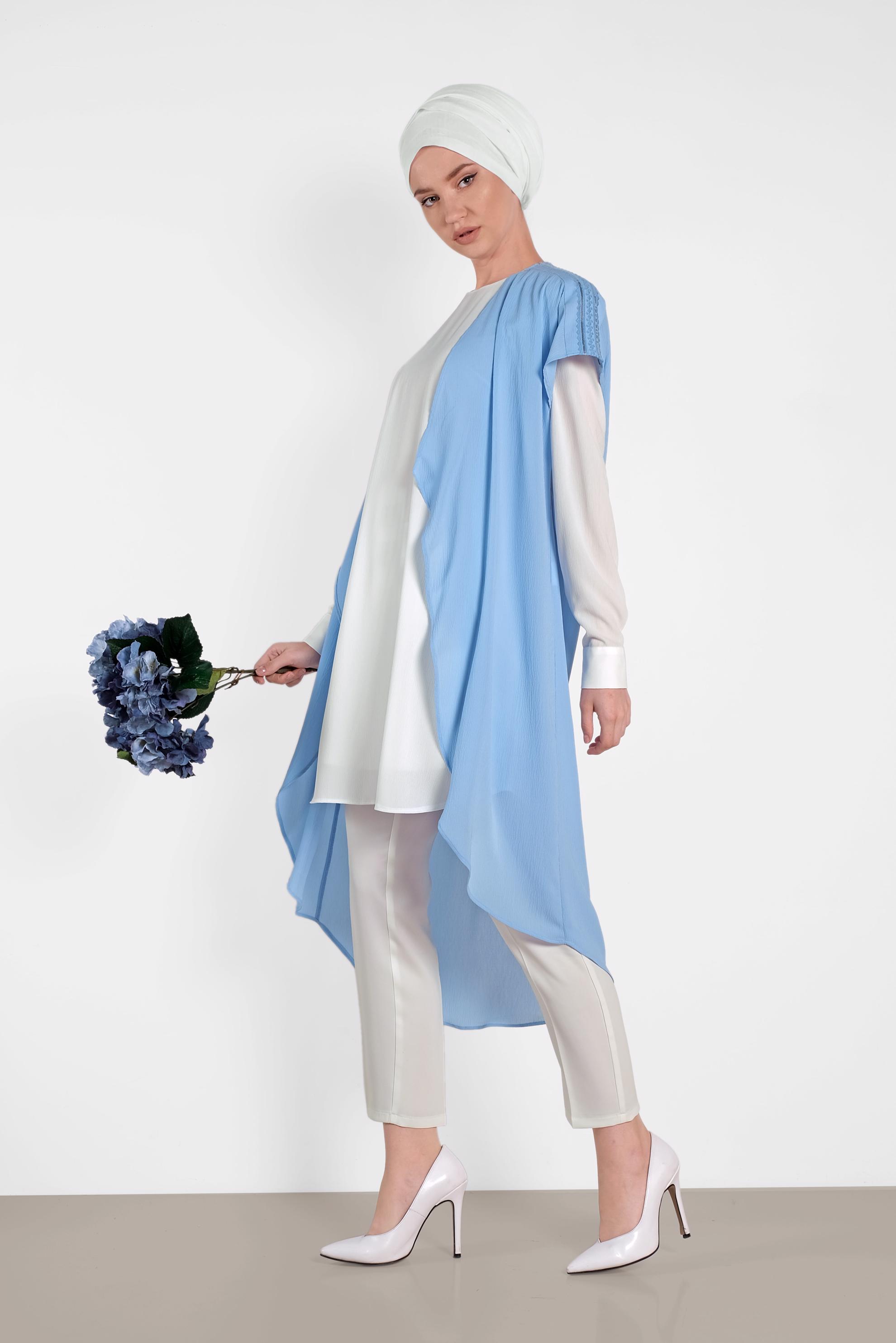 Tesettür giyim MAVİ OMUZ KISMI İŞLEMELİ İKİLİ TUNİK 4475