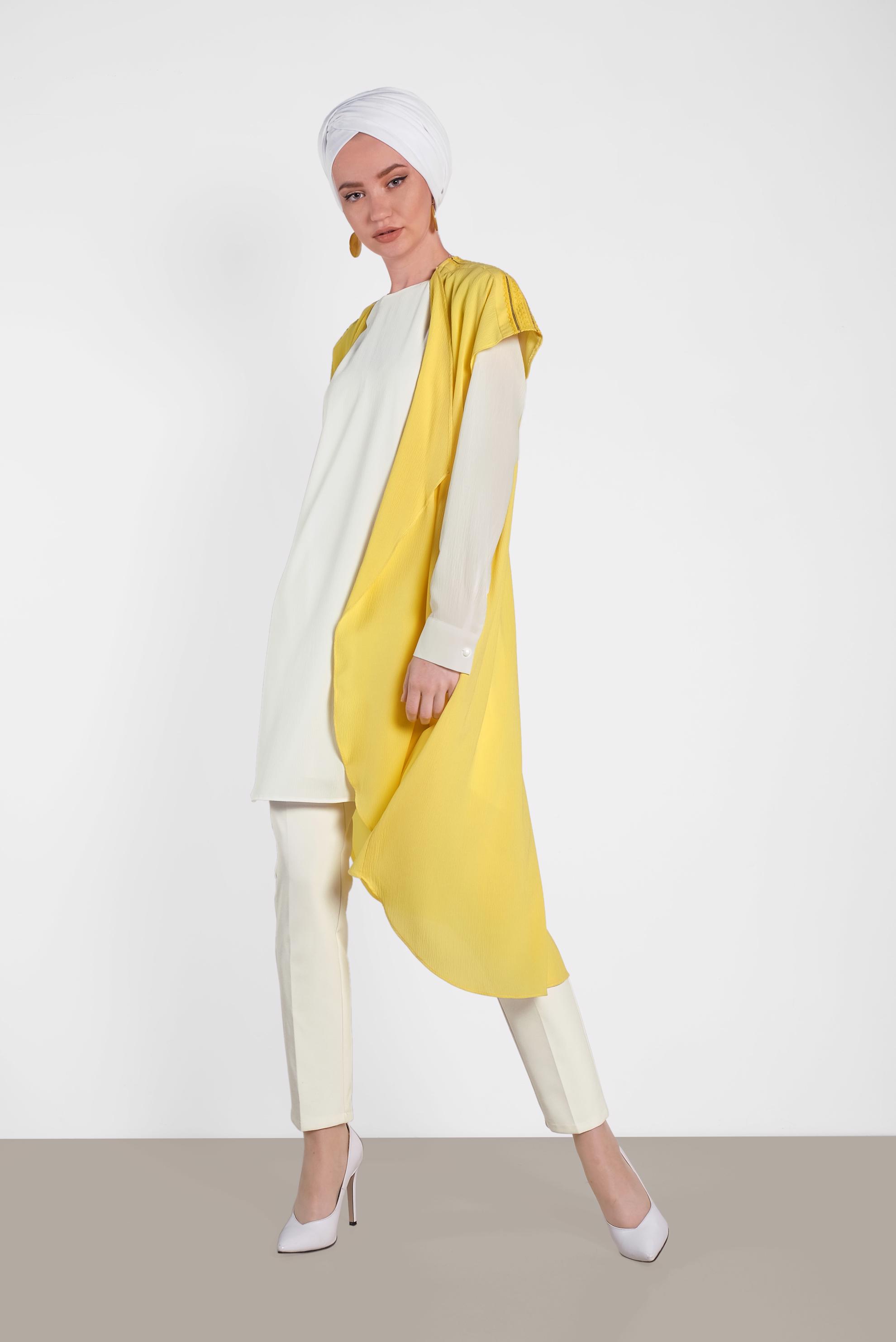 Tesettür giyim SARI OMUZ KISMI İŞLEMELİ İKİLİ TUNİK 4475