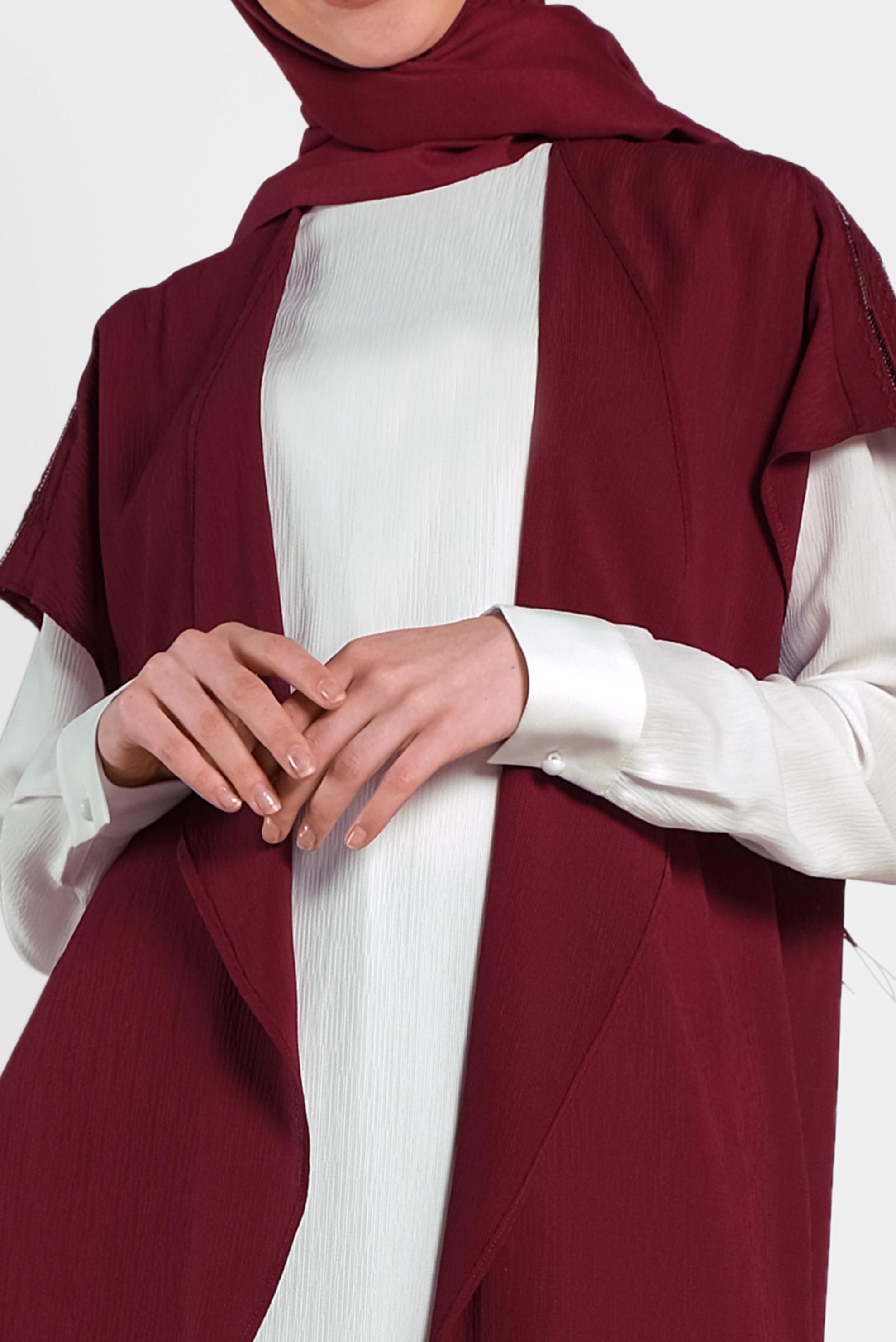 Tesettür giyim KIRMIZI OMUZ KISMI İŞLEMELİ İKİLİ TUNİK 4475