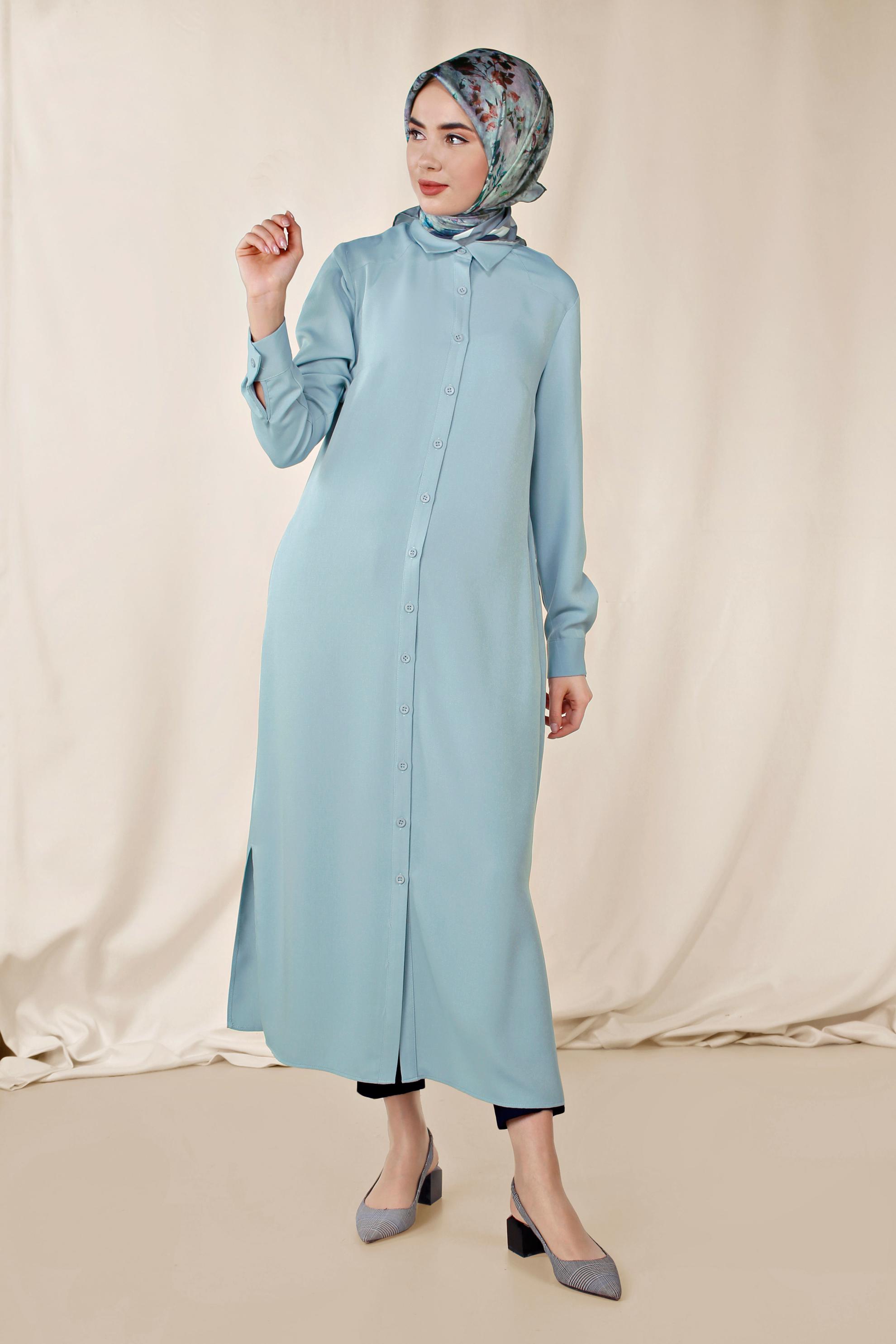 Tesettür giyim MAVİ YANLARI YIRTMAÇLI DÜĞMELİ TUNİK 4854