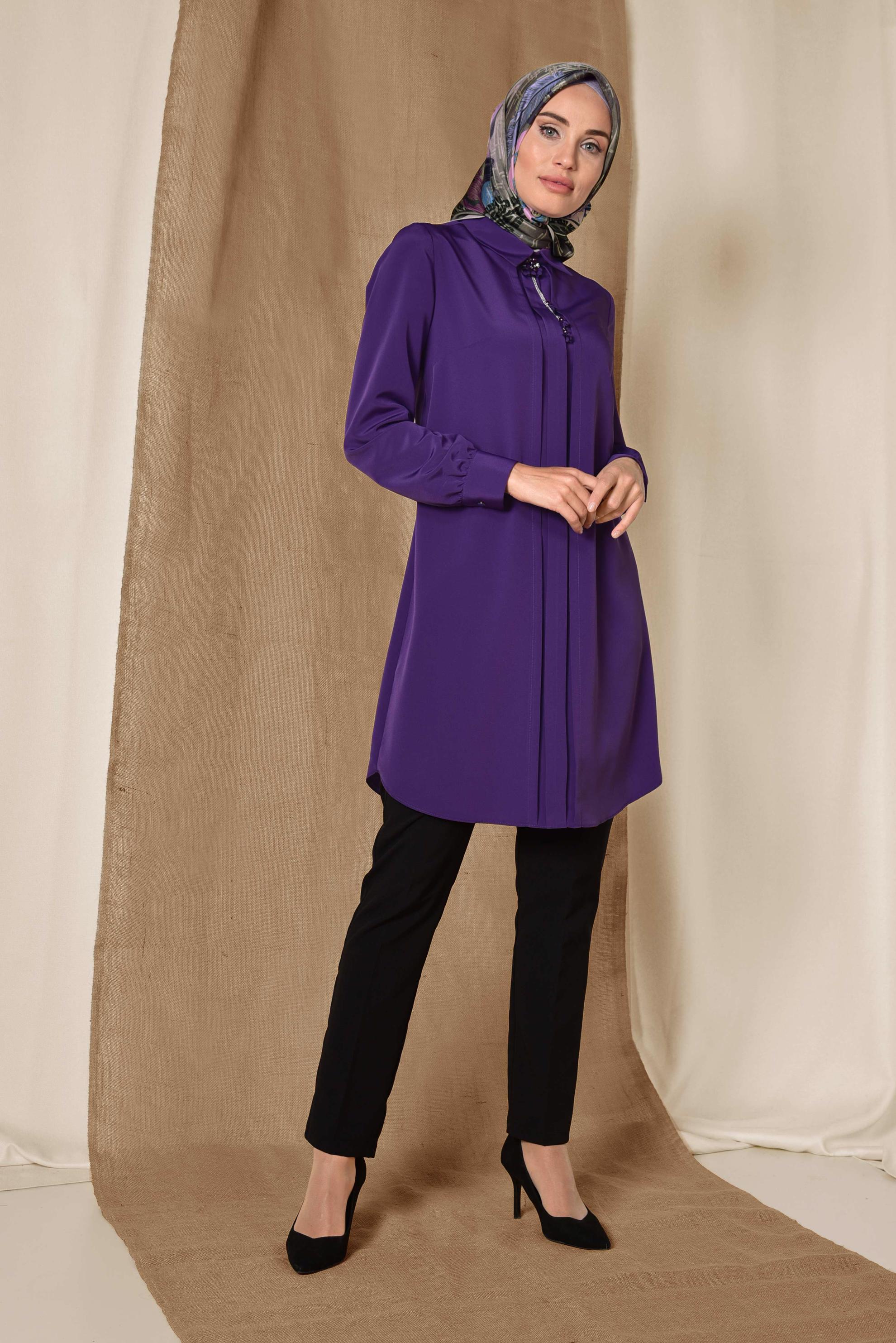 Tesettür giyim MOR ARKADAN FERMUARLI TUNİK 4863