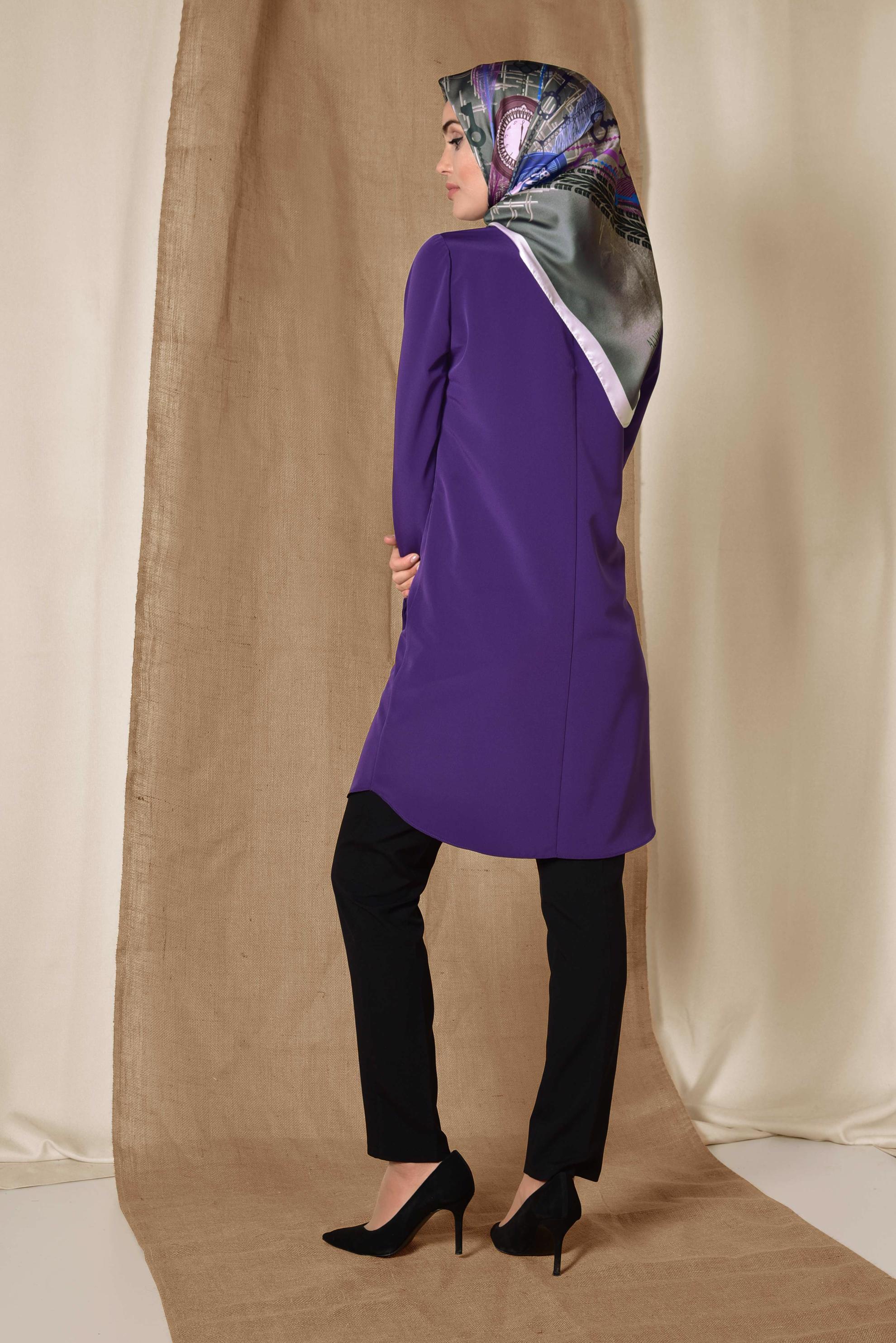 Tesettür giyim MOR ARKADAN FERMUARLI TUNİK 4863