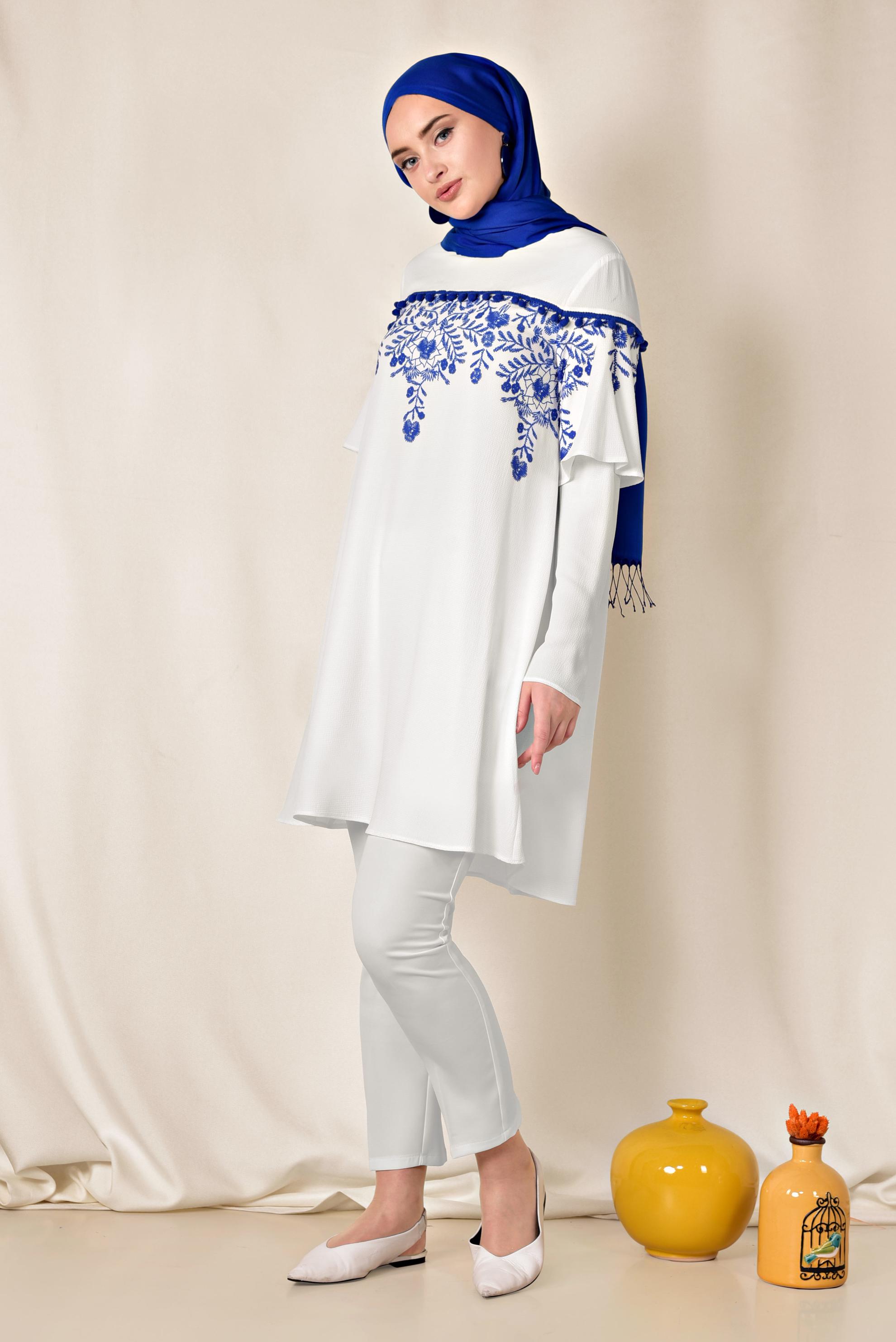 Tesettür giyim BEYAZ BASKILI TUNİK 4876