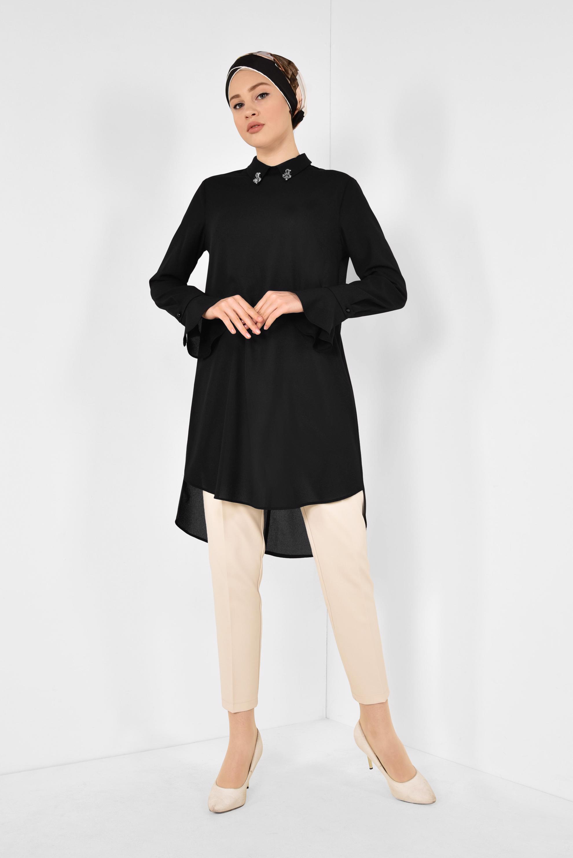 Tesettür giyim SİYAH YAKASI TAŞLI TUNİK 4879