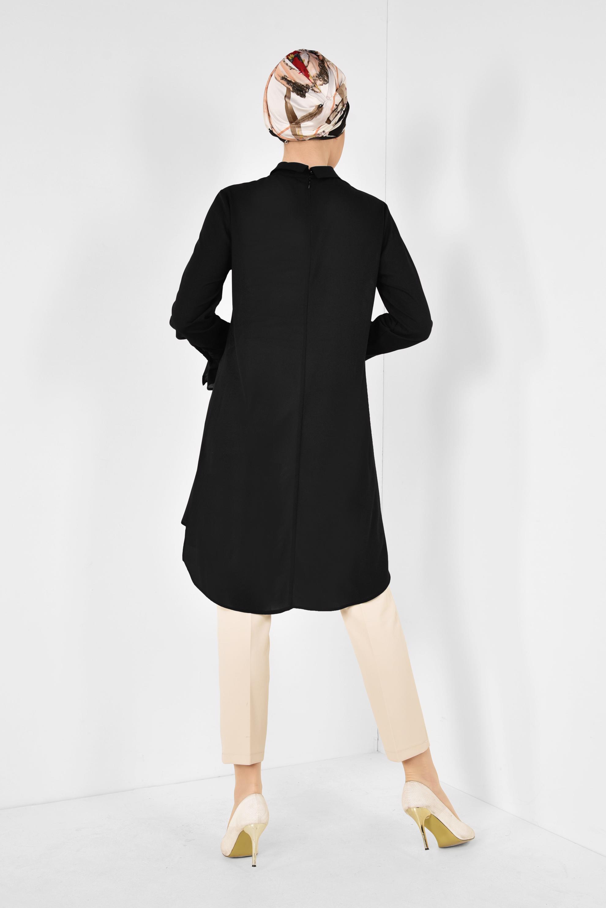 Tesettür giyim SİYAH YAKASI TAŞLI TUNİK 4879