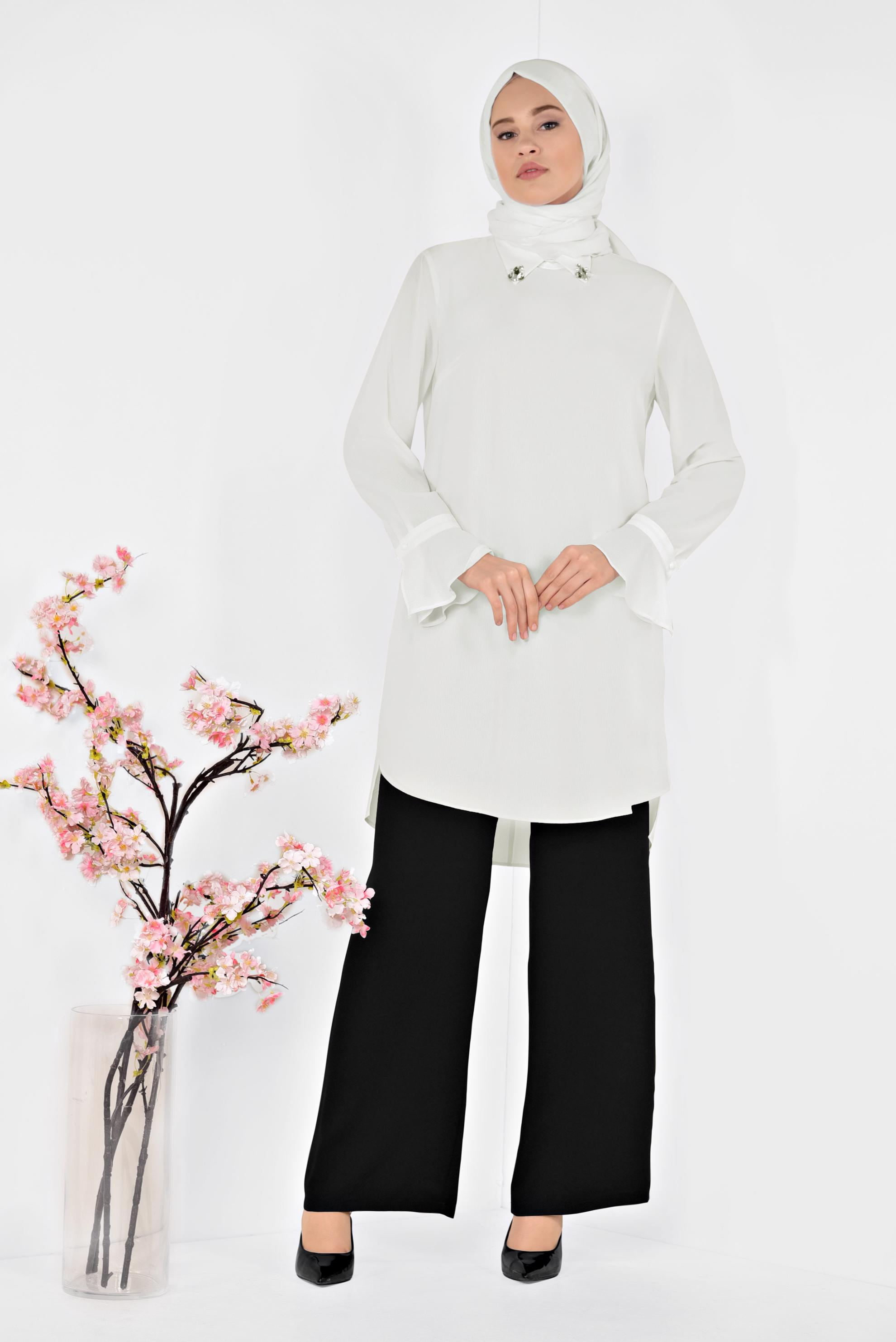 Tesettür giyim BEYAZ YAKASI TAŞLI TUNİK 4879