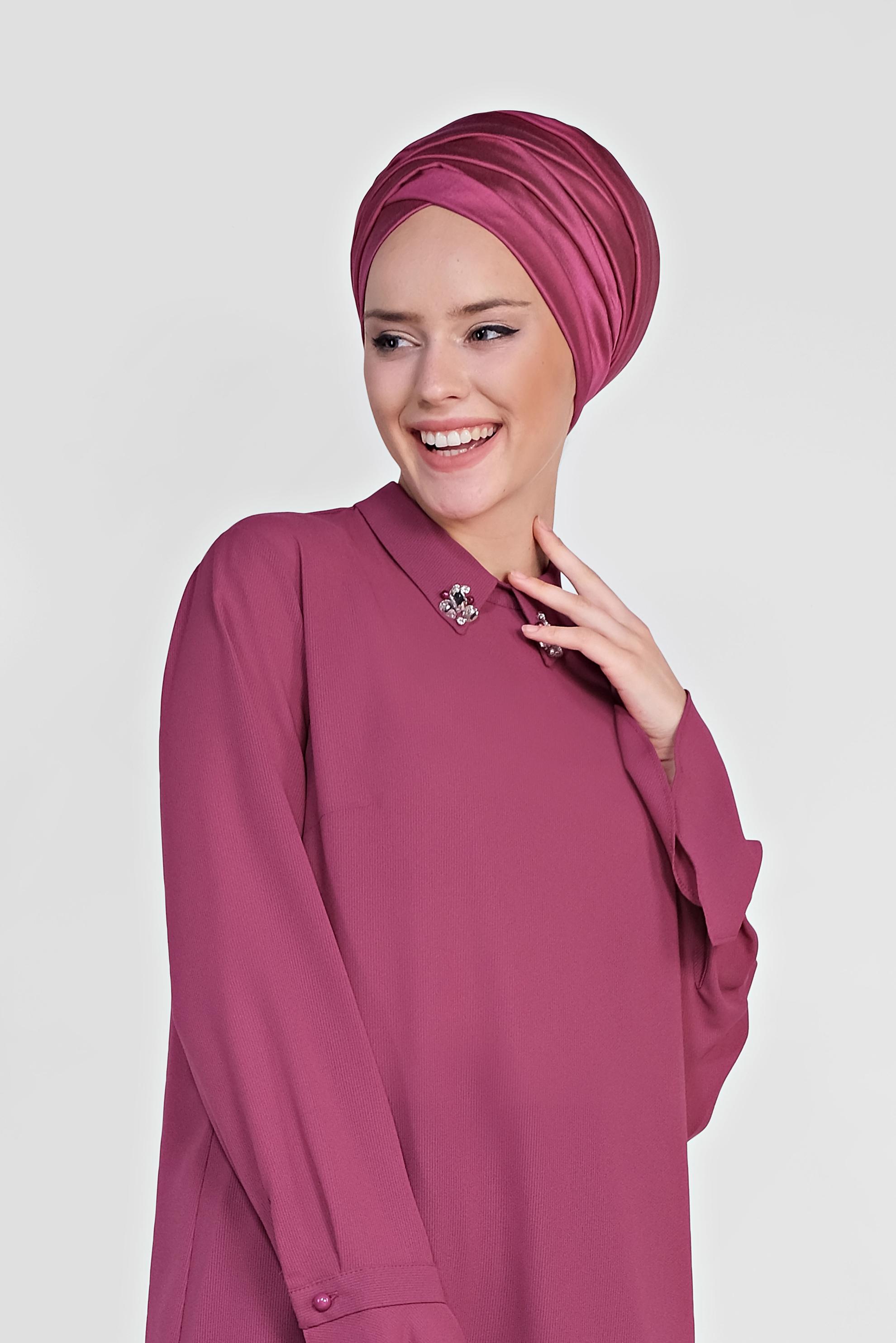 Tesettür giyim MOR YAKASI TAŞLI TUNİK 4879