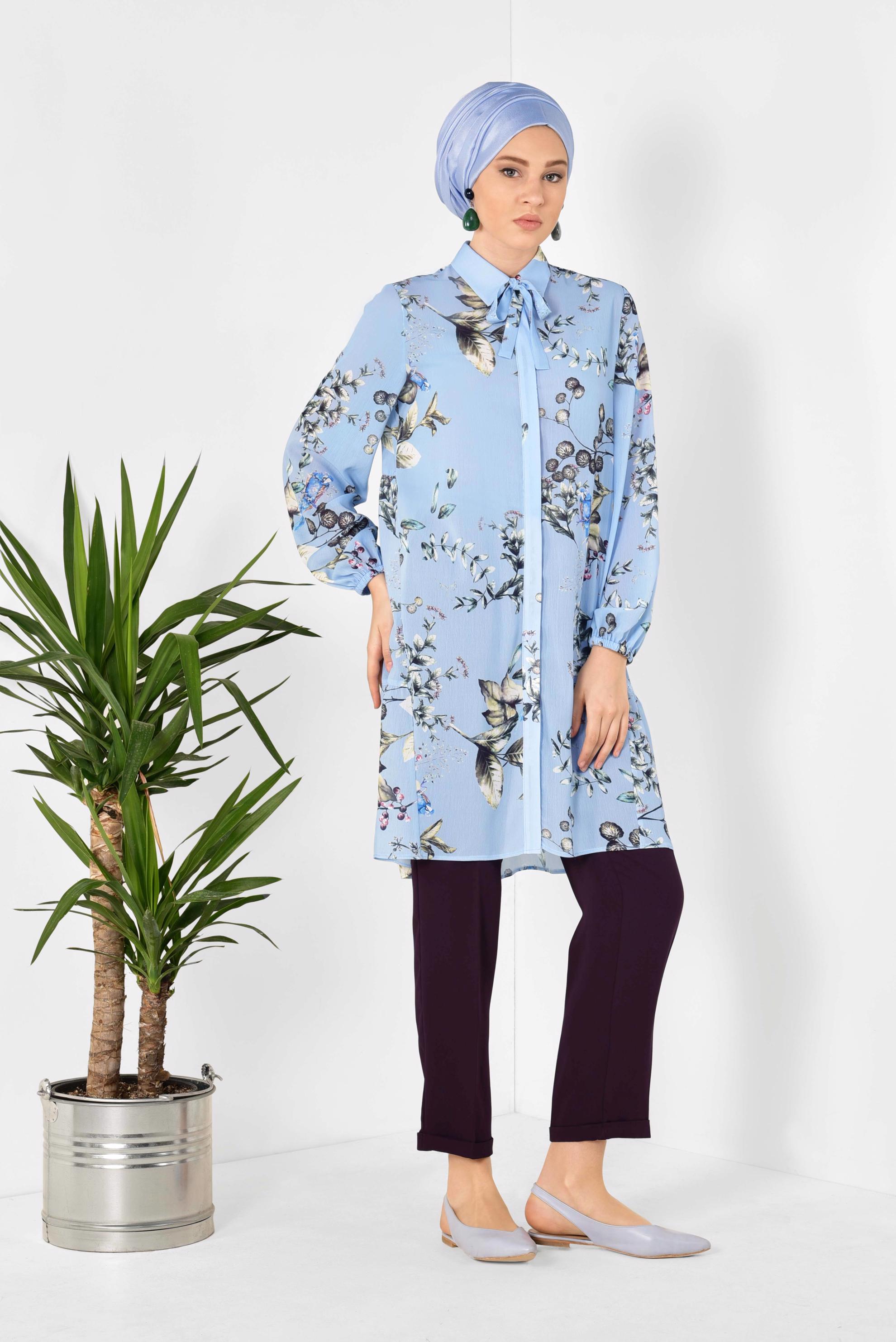 Tesettür giyim MAVİ ÇİÇEK DESENLİ SALAŞ TUNİK 4910